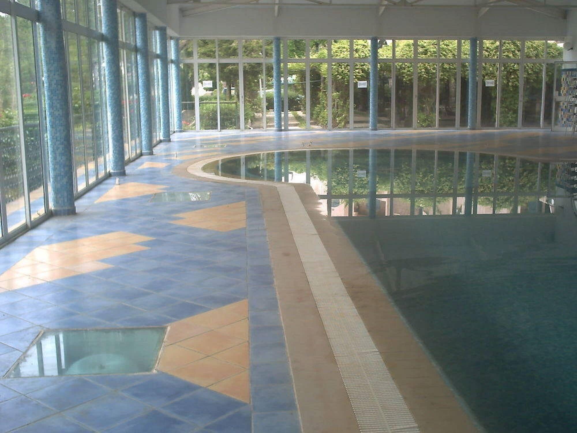Vista Piscina Rihana Hotel - Ain Draham