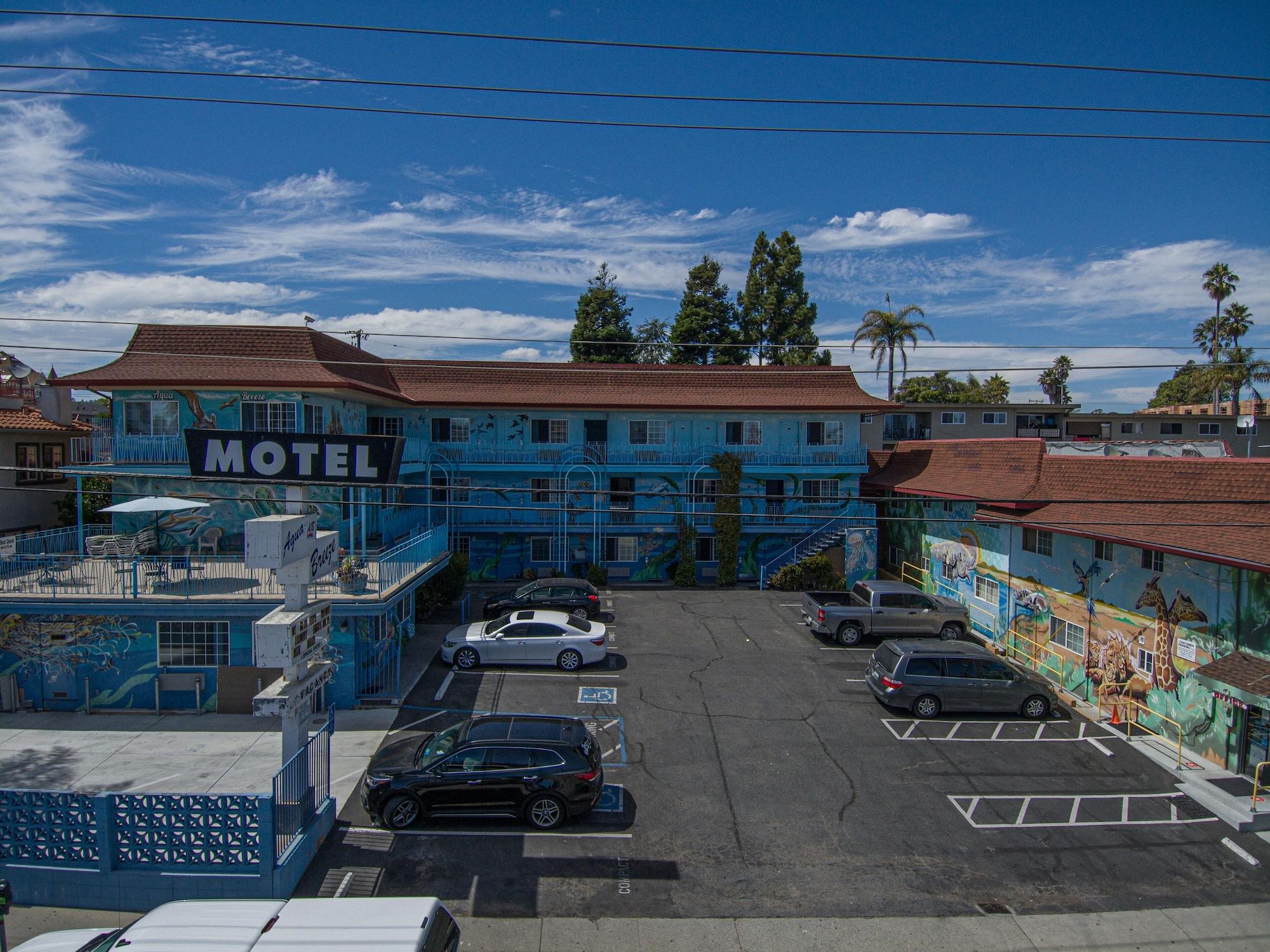 Vista Exterior Aqua Breeze Inn