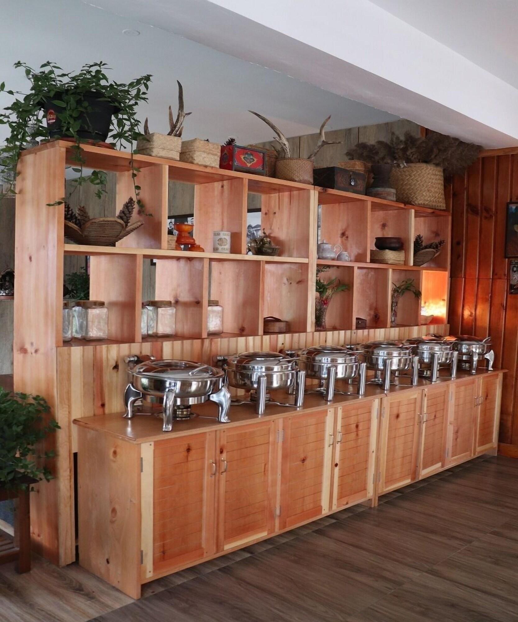 Restaurant Hotel River Valley