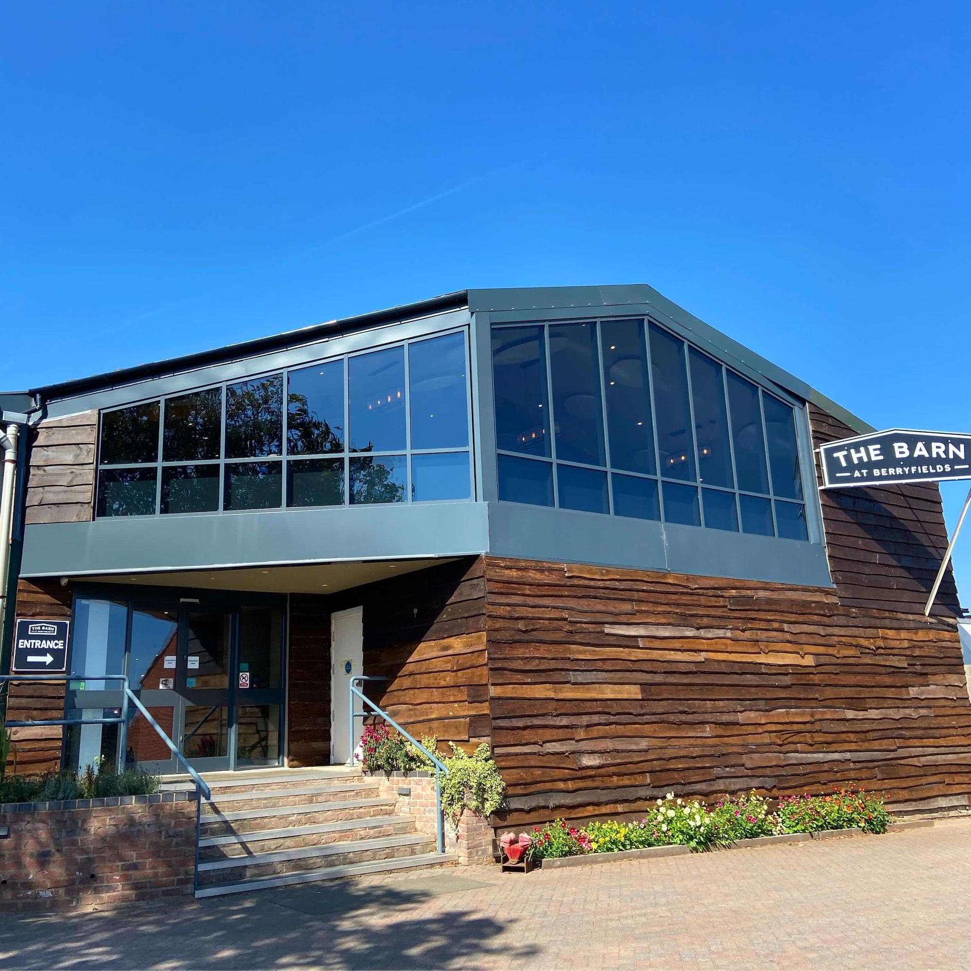 Vista Exterior The Barn Hotel