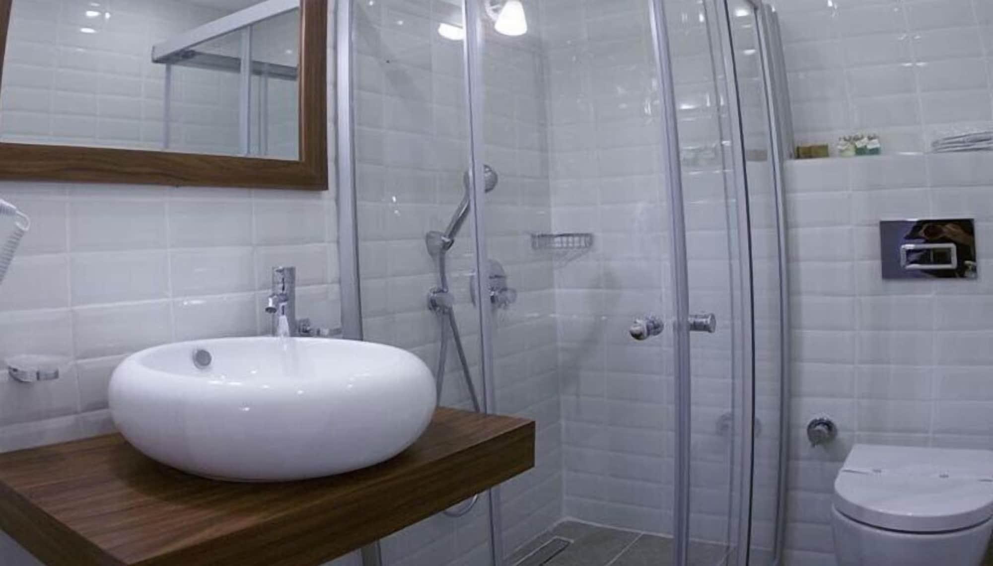 Equipamiento de Habitación Blue Marin Hotel Bodrum