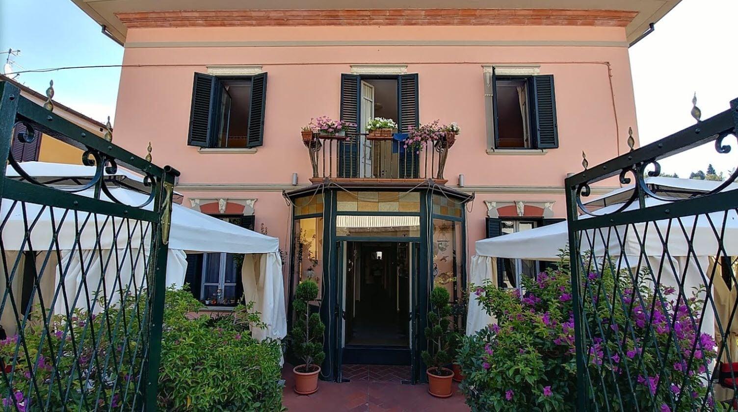 Varios Hotel Ludovico Ariosto