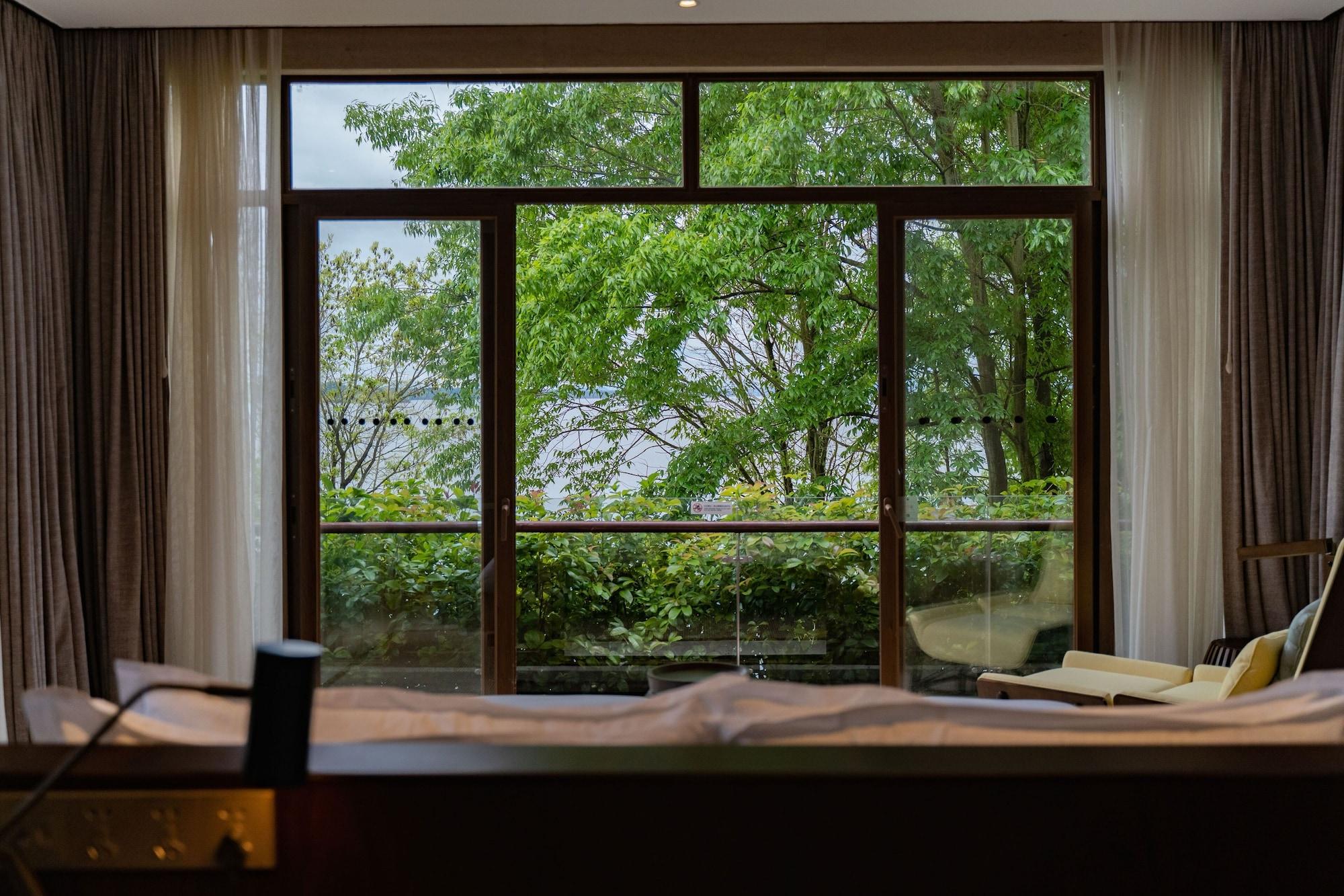 Habitación Lushan West Sea Resort, Curio Collection by Hilton