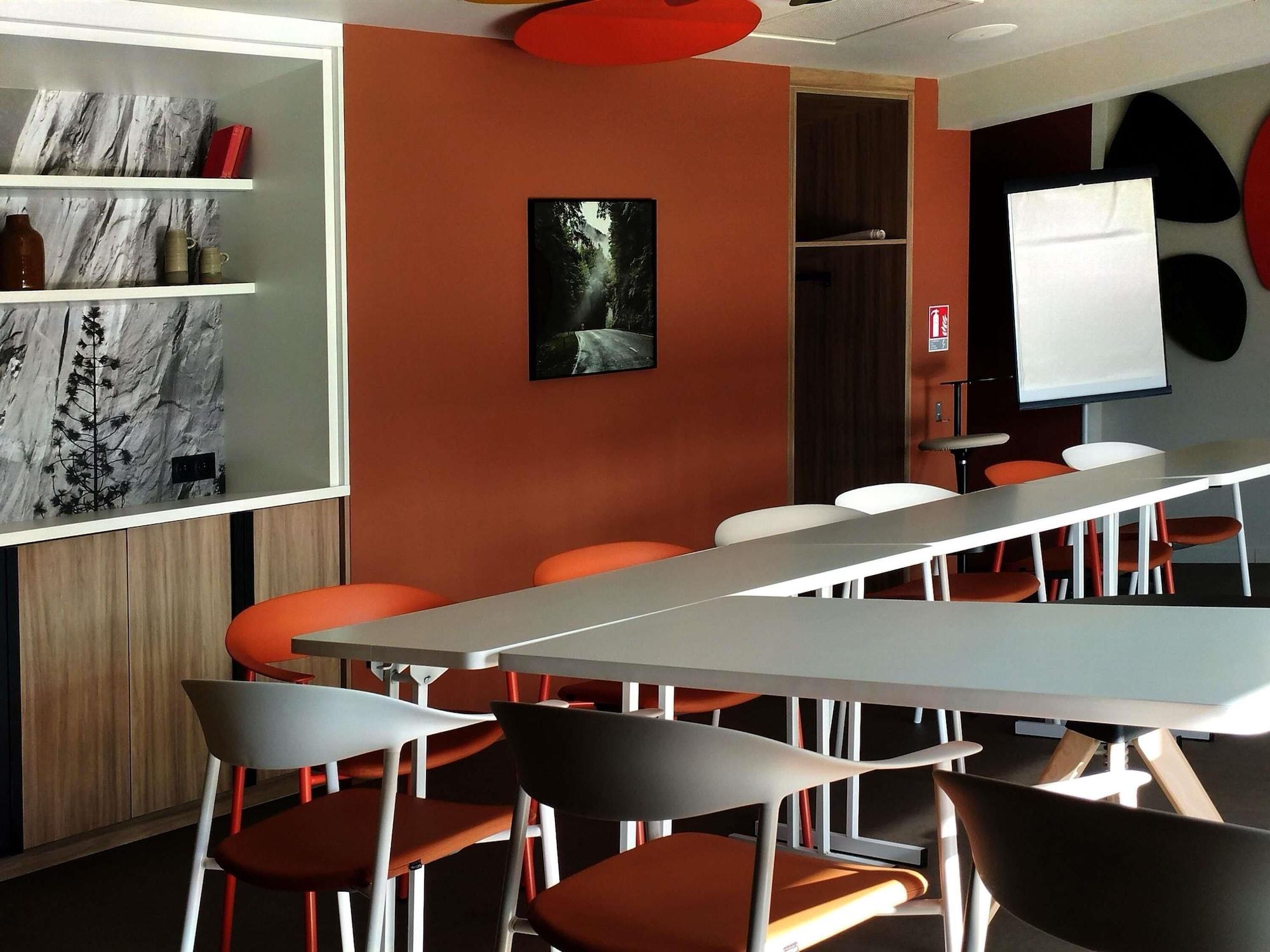 Sala de Reuniones Ibis Styles Rouen Parc Expo Zenith