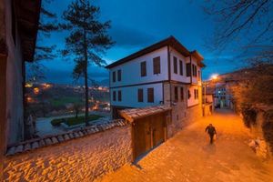 Alojamiento - Akbulut Konak