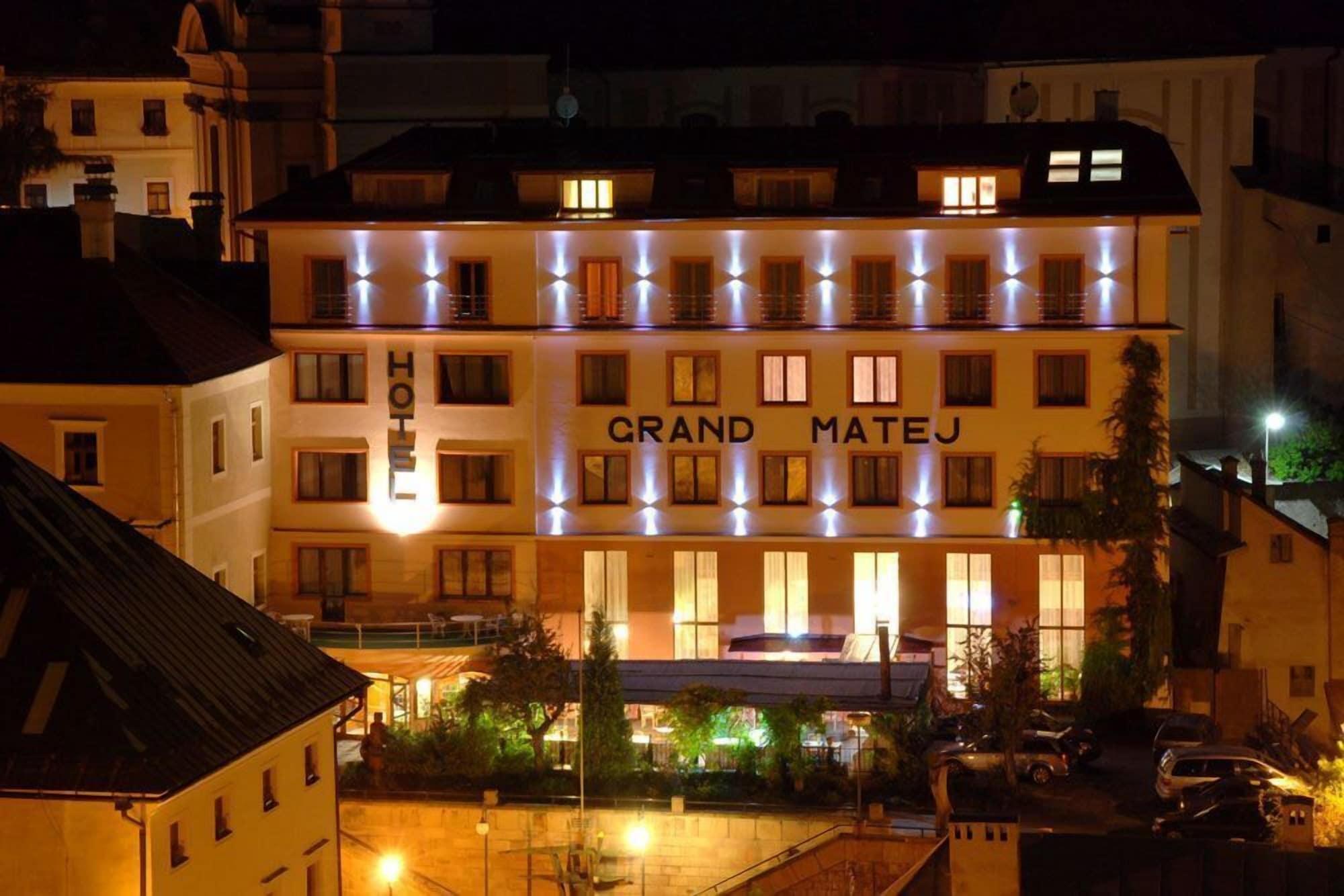 Vista Exterior Hotel Grand Matej