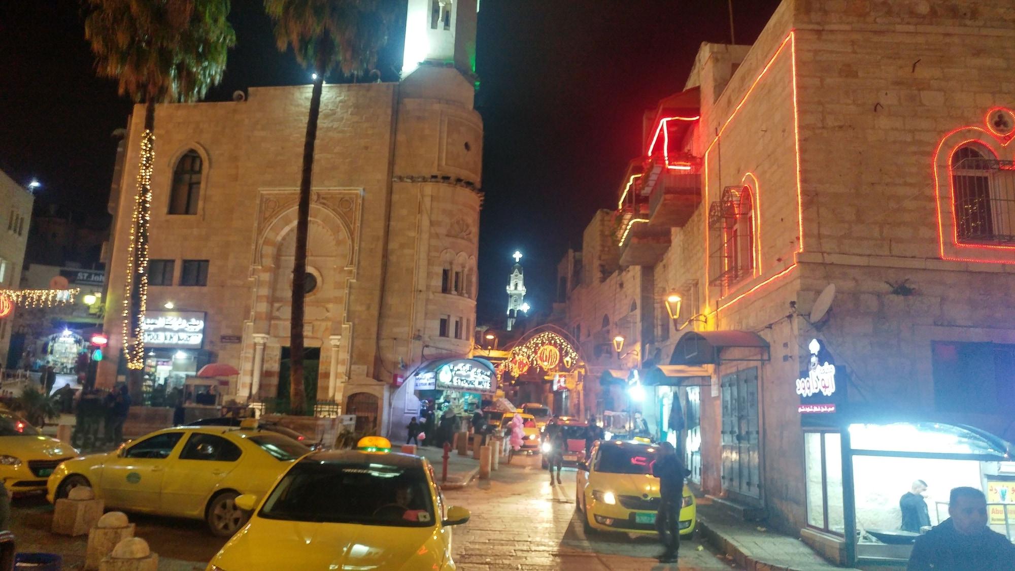 Bar/Salón Barmil Resident