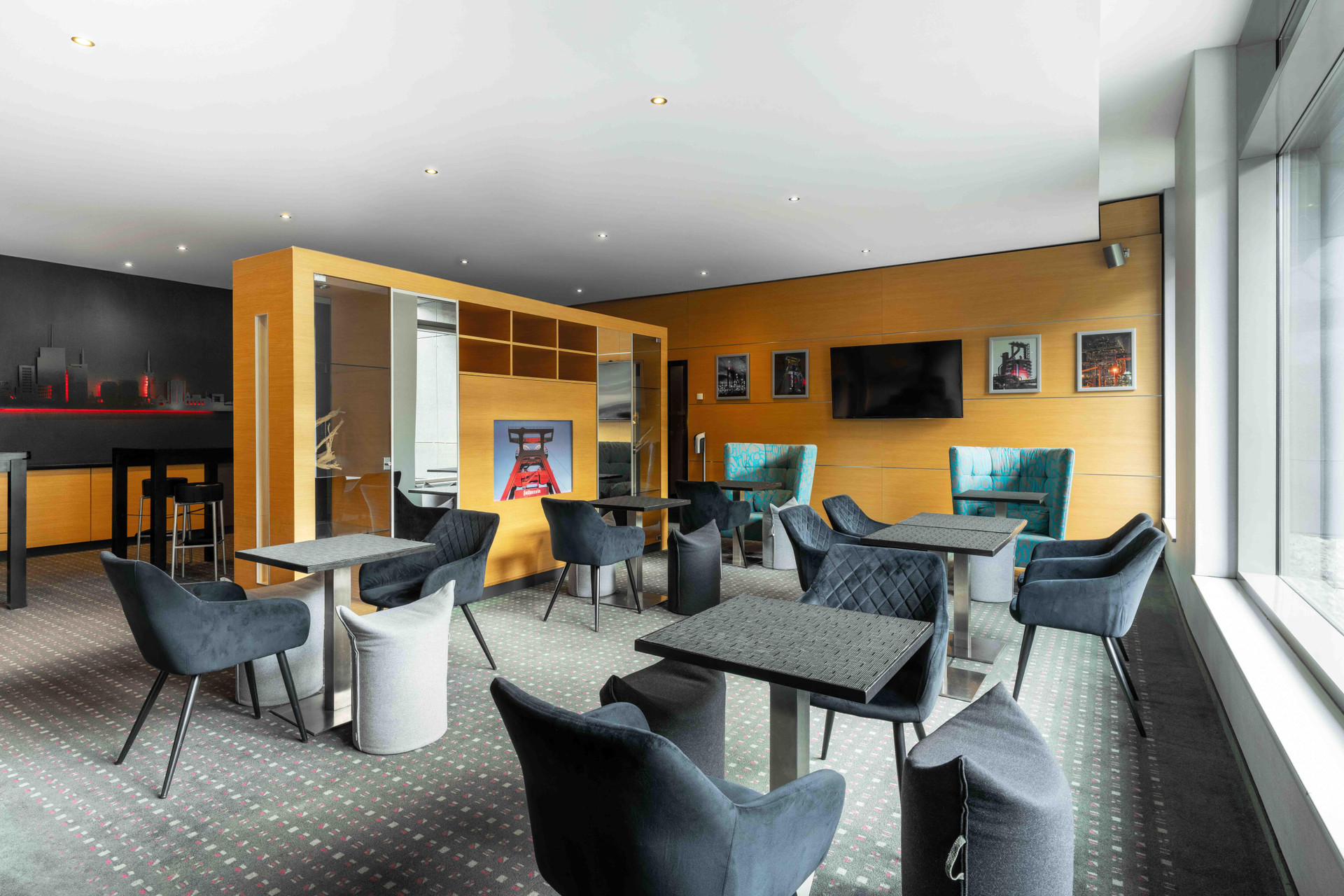 Vista Lobby Ramada by Wyndham Essen