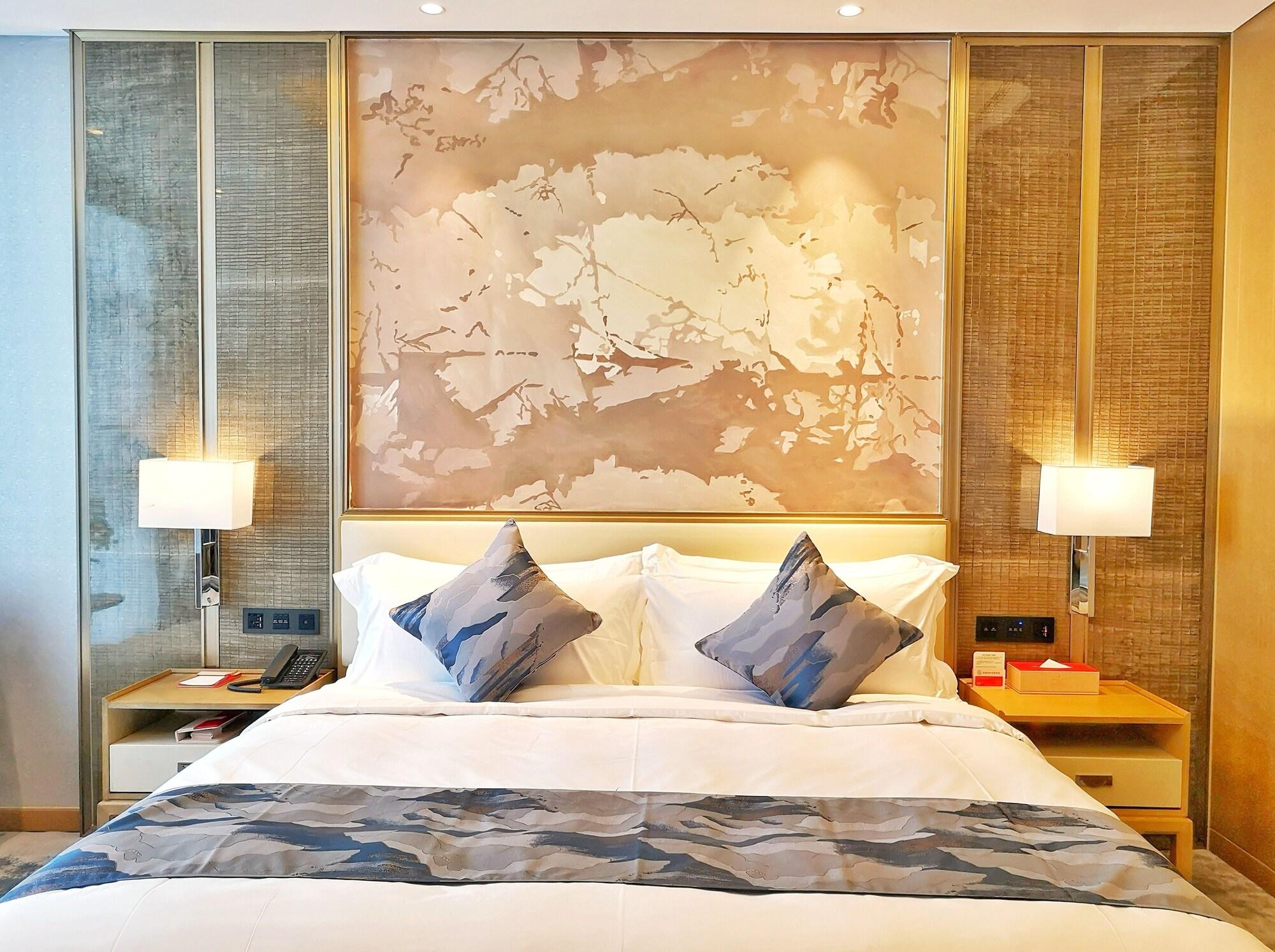 Habitación Ramada Plaza Dongxing City Center