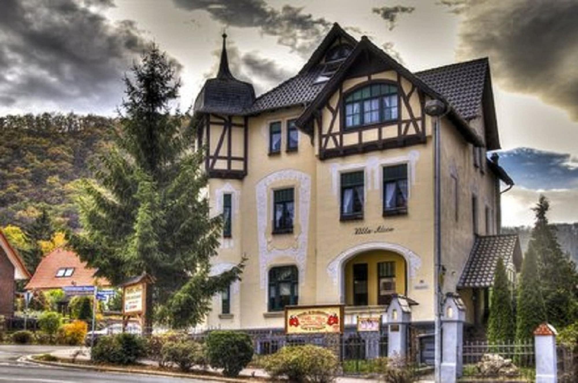 Varios Hotel Villa Alice