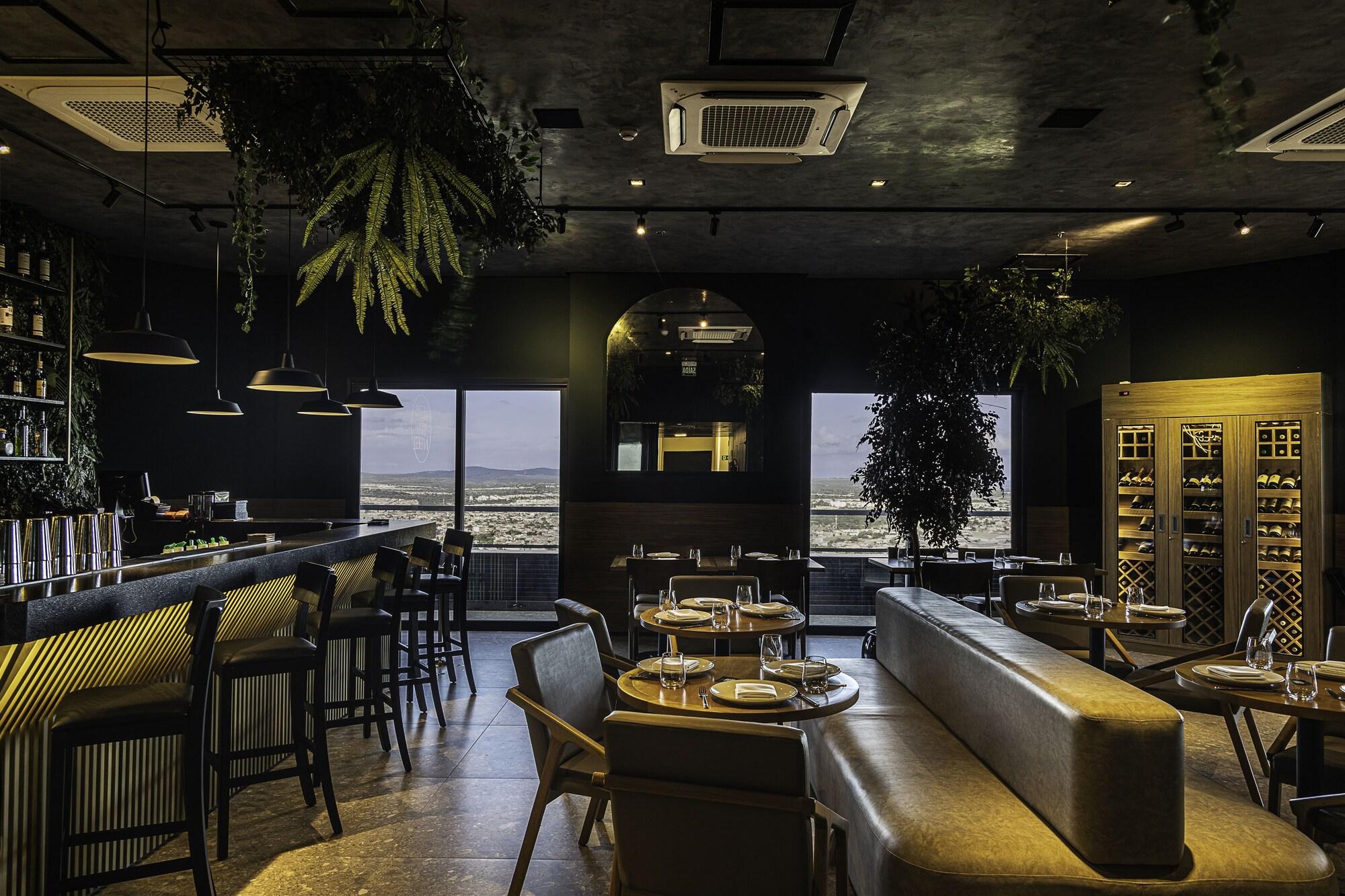 Restaurant NH HOTEL FEIRA DE SANTANA