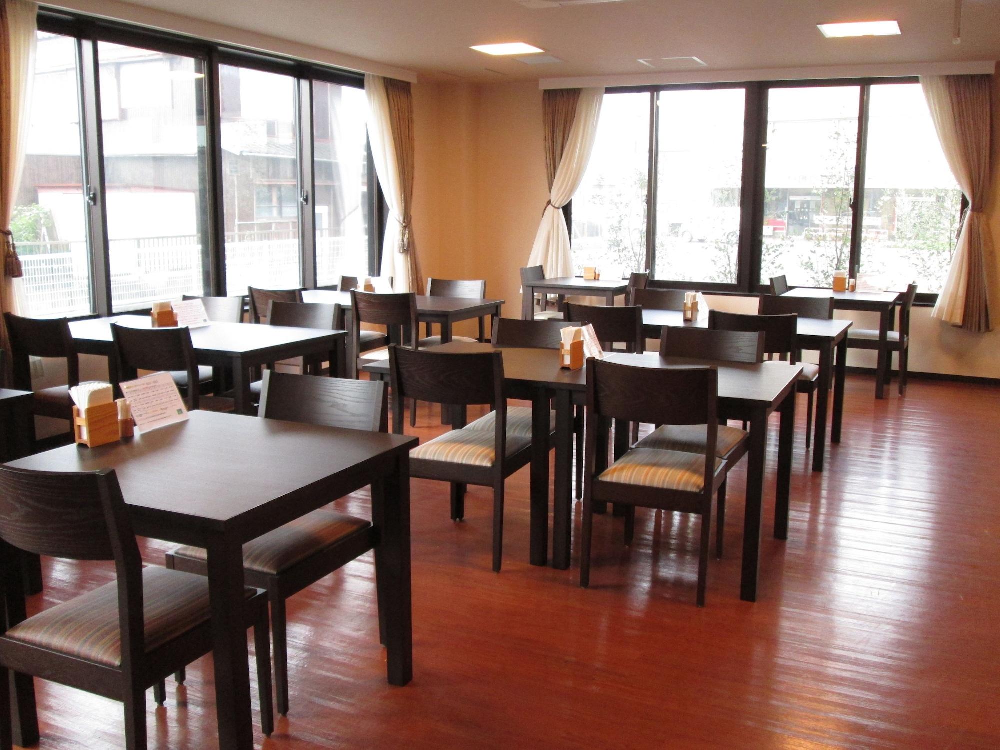 Restaurant Okawa Riverside Hotel