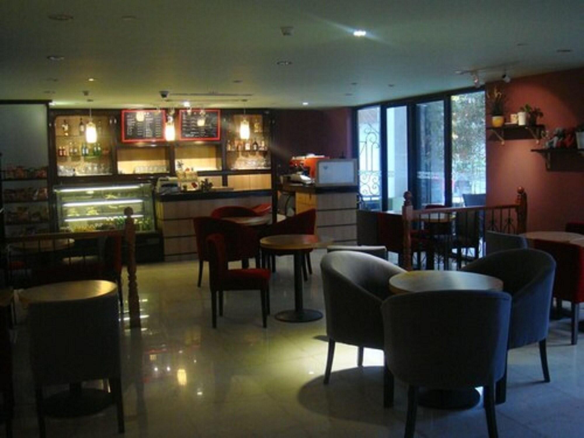 Bar/Salón Kingtown Riverside Hotel Plaza Shanghai