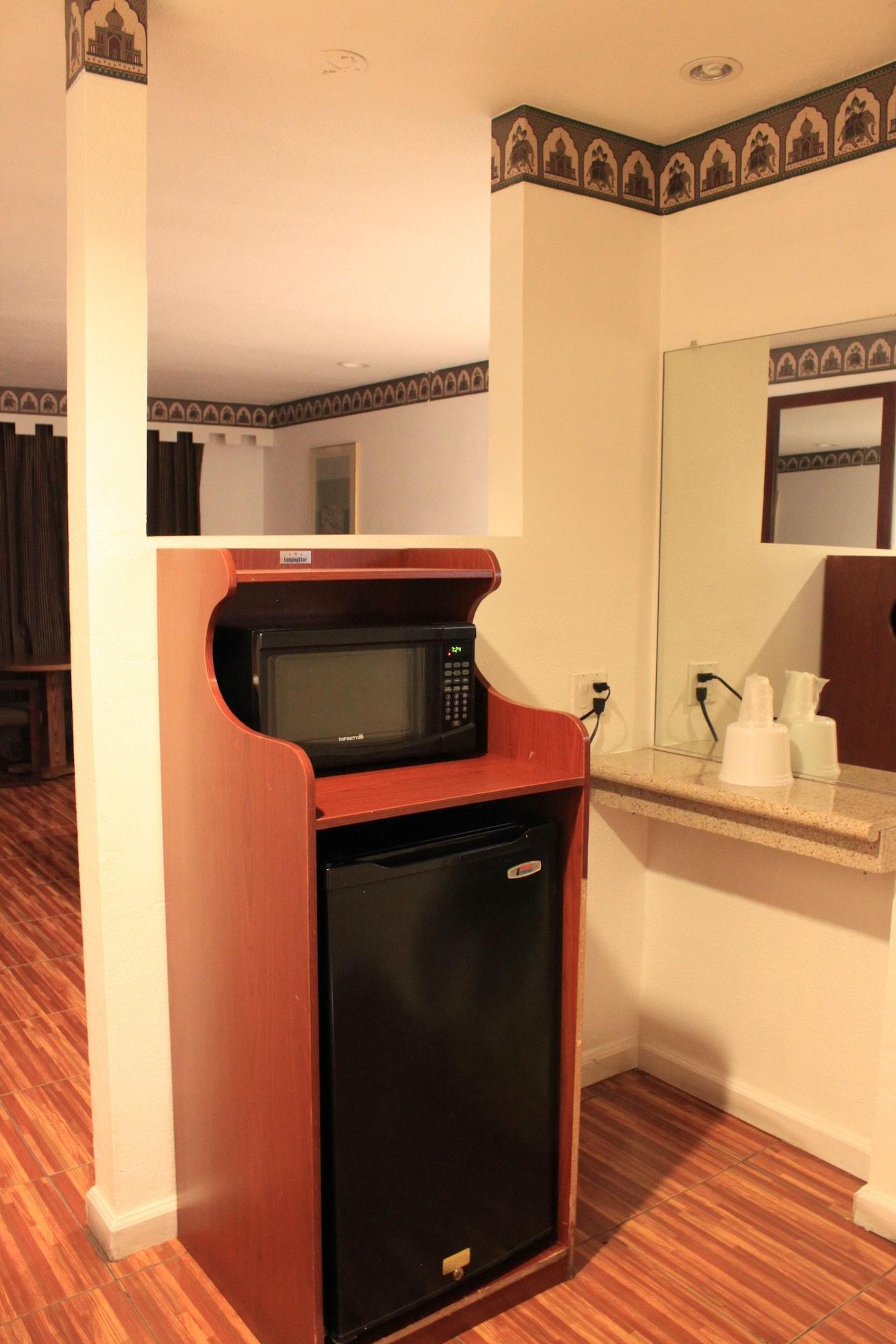 Set de Habitación Menifee Inn