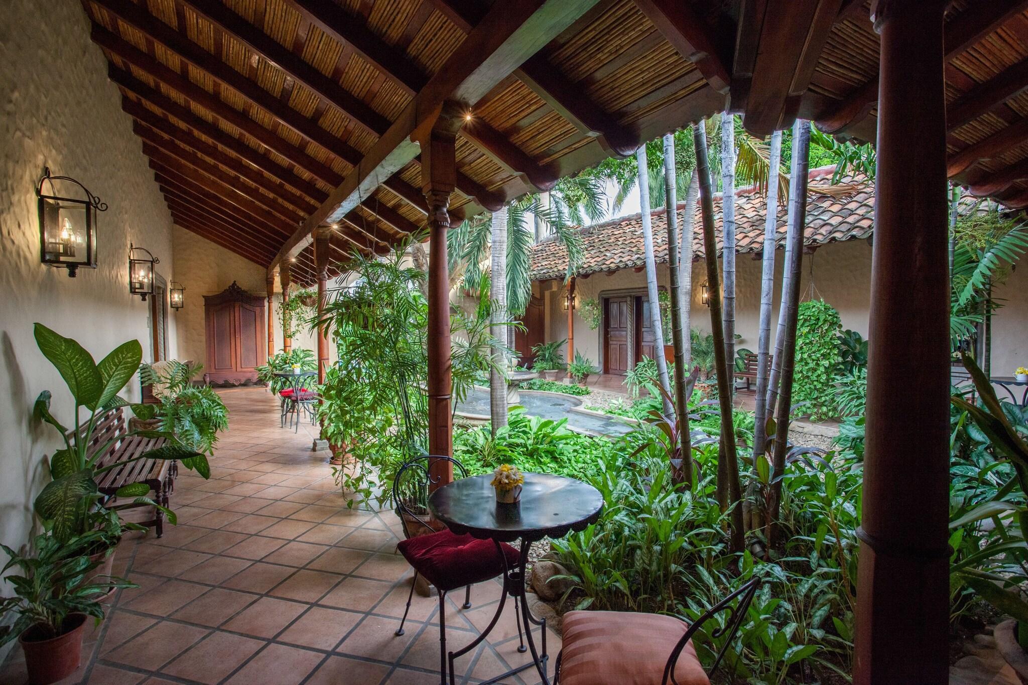 Vista Lobby Hotel Los Robles