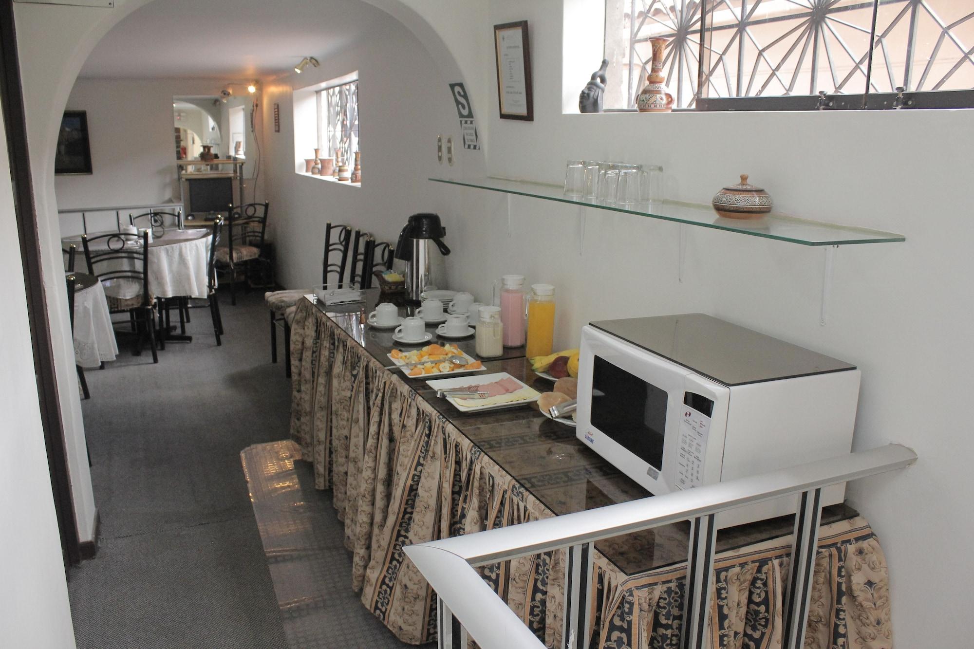 Restaurant Hostal Alfredo's Palace