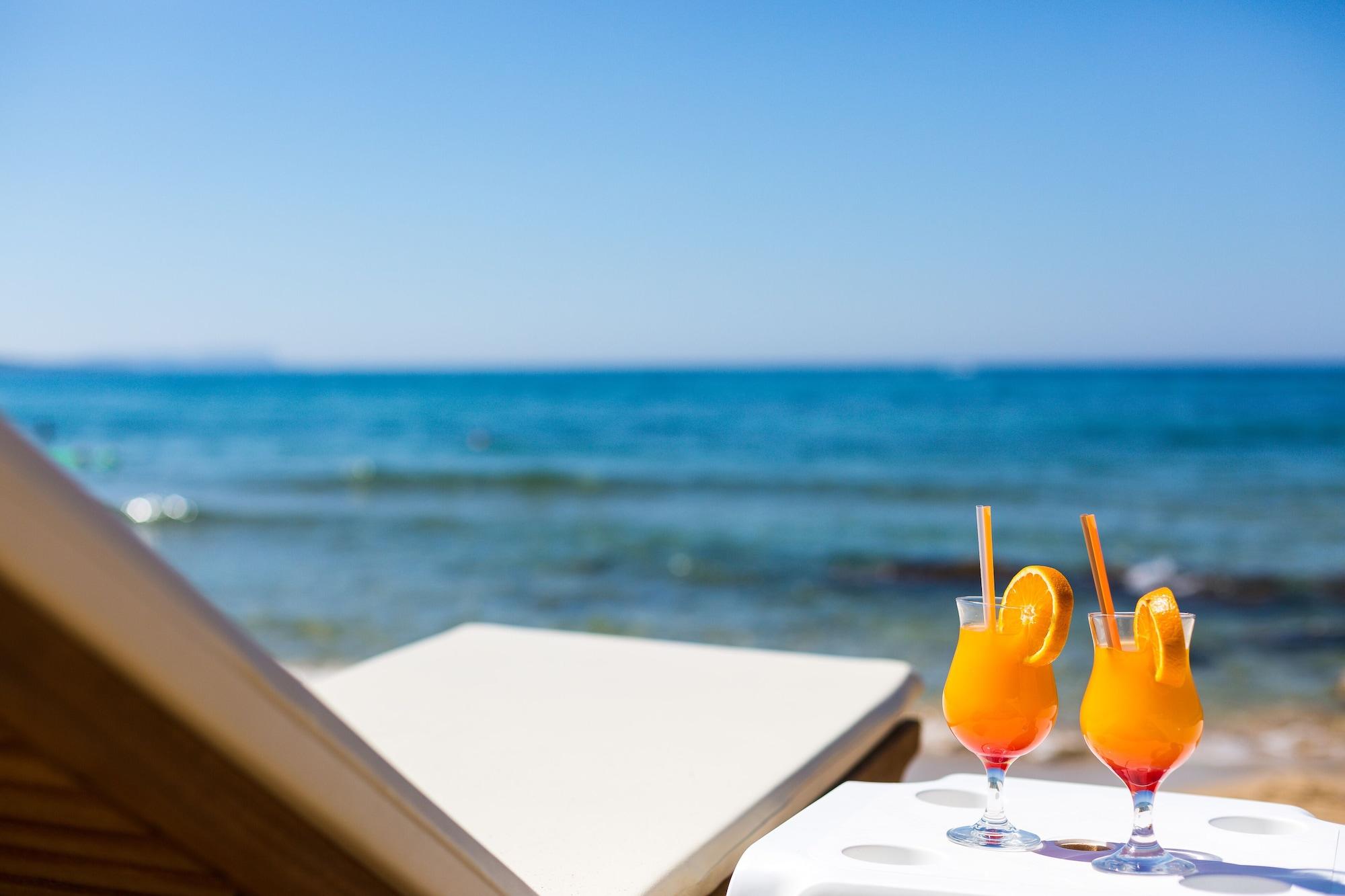 Playa Theo Star Beach Hotel