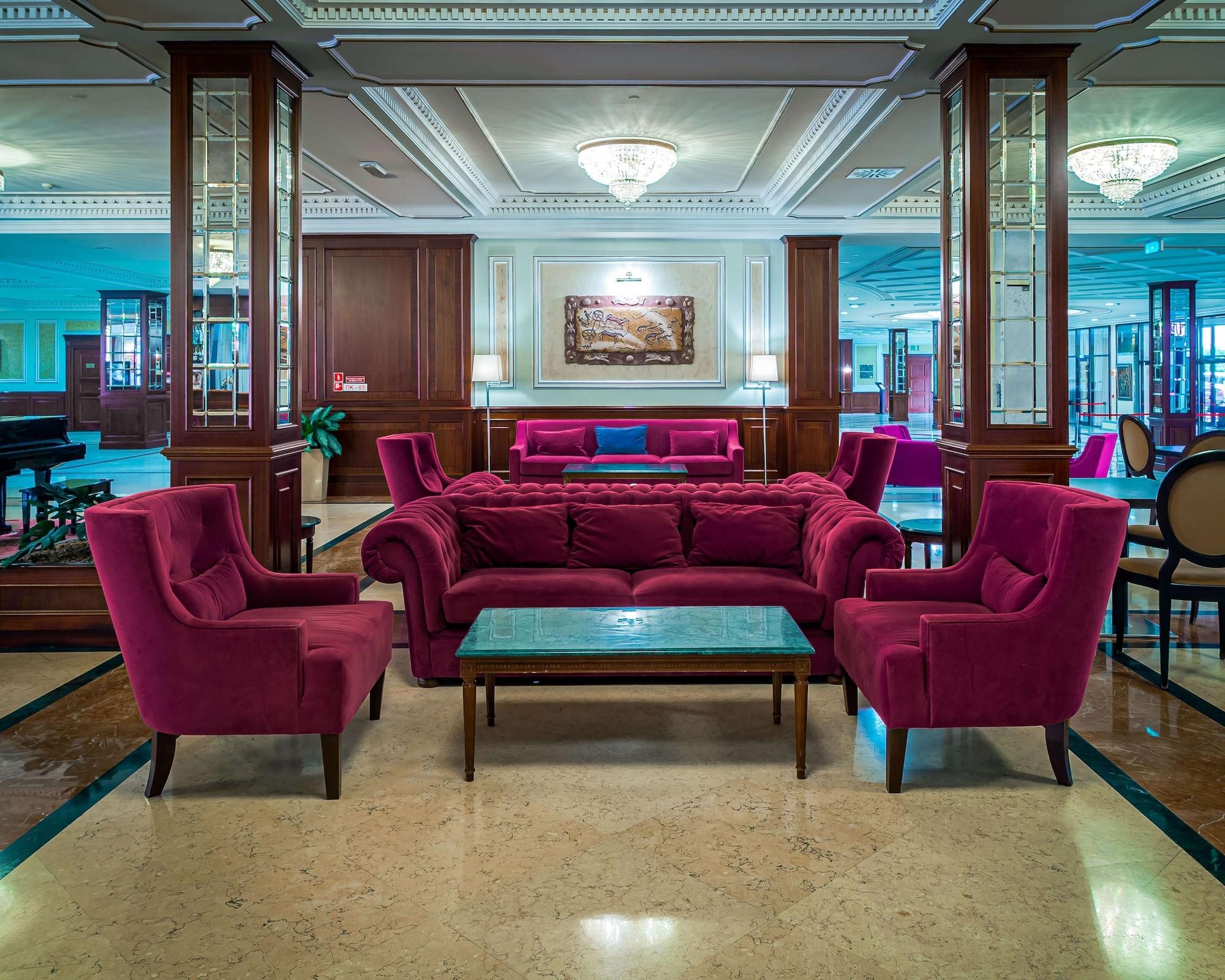 Vista Lobby Radisson Hotel, Astana