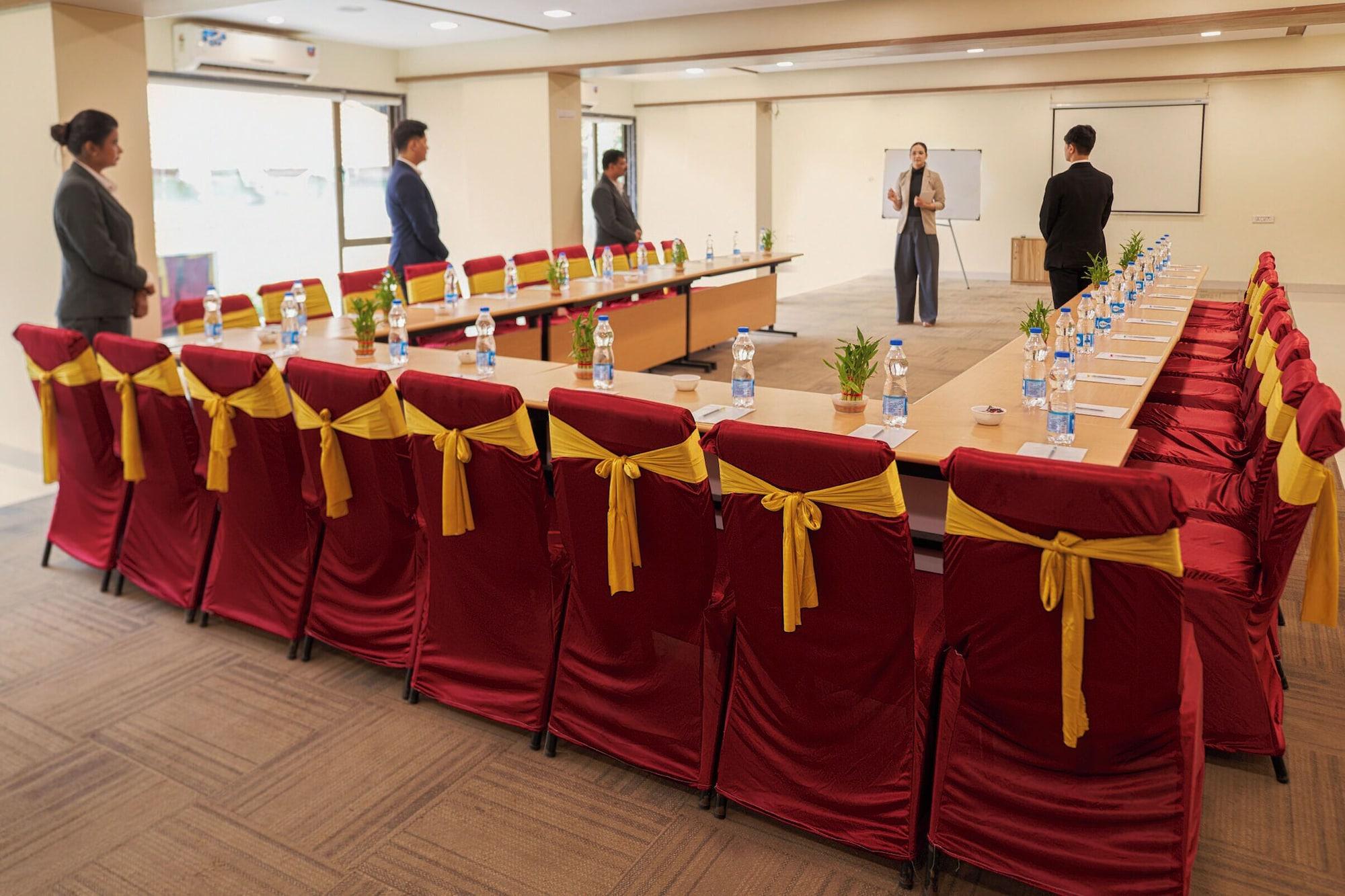 Sala de Reuniones The Metropole by Keyboard Hotels