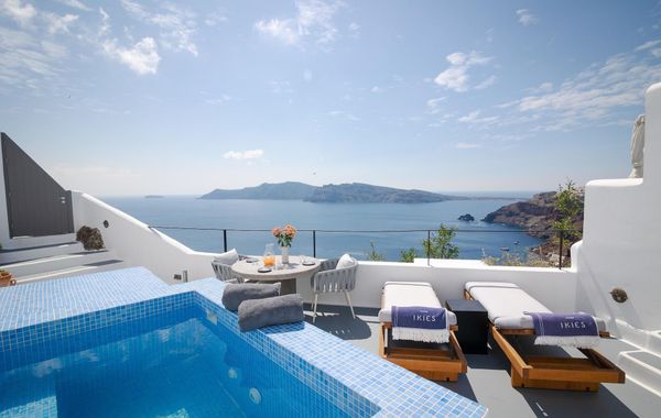 IKIES Santorini