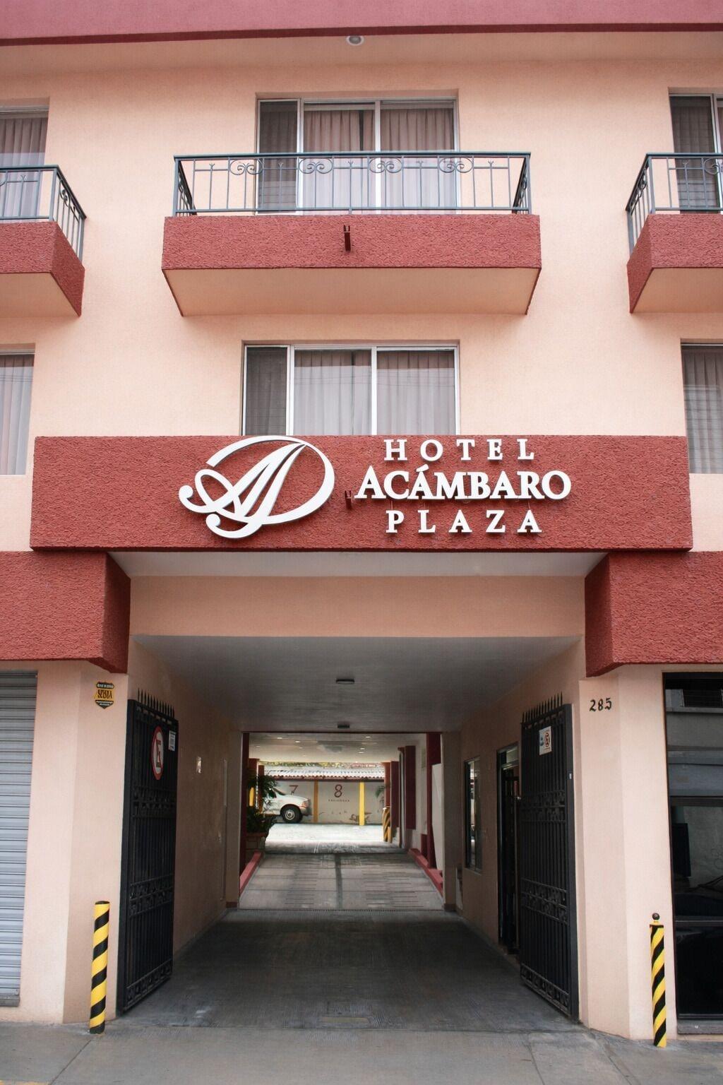 Vista Exterior Hotel Acámbaro Plaza