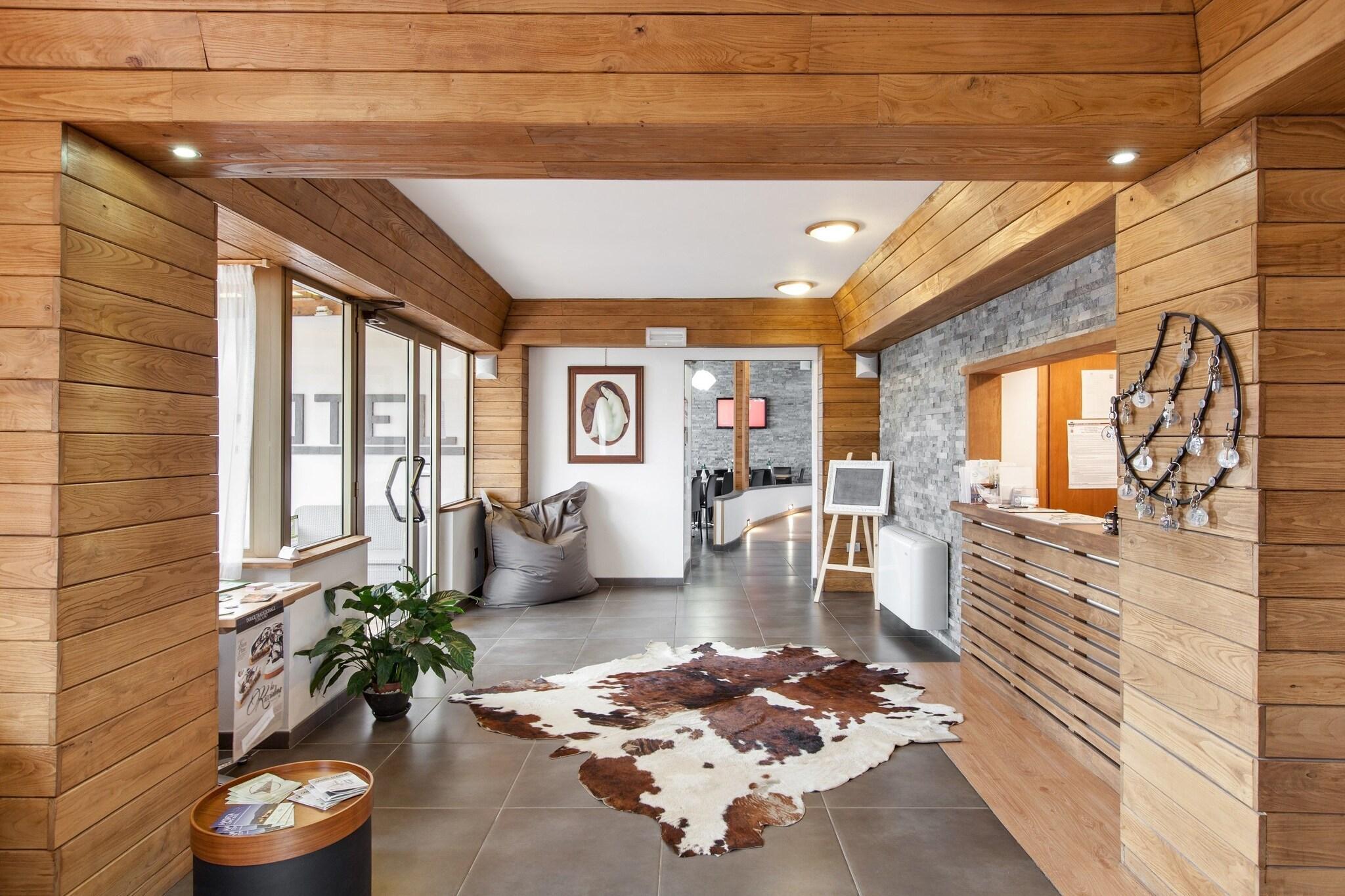 Vista Lobby Piccolo Hotel Aurora