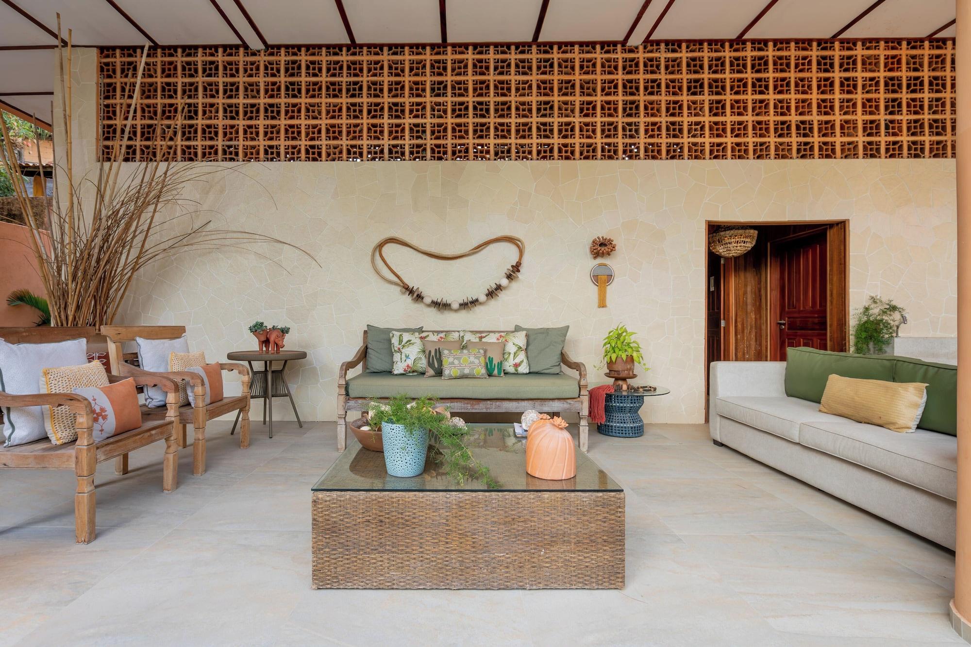 Bar/Salón Dayo Hotel