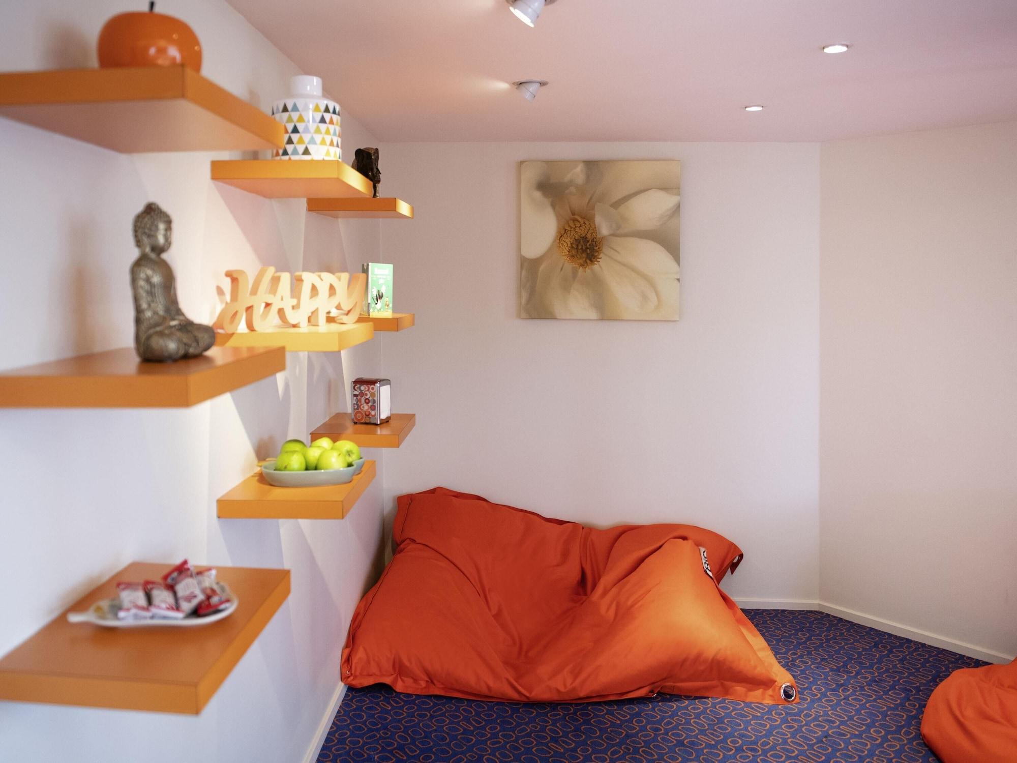 Gimnasio Novotel Lyon Gerland Musée des Confluences