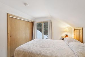 Alquiler Vacacional - Lakeside 3-bedroom house with spacious living areas and all amenities