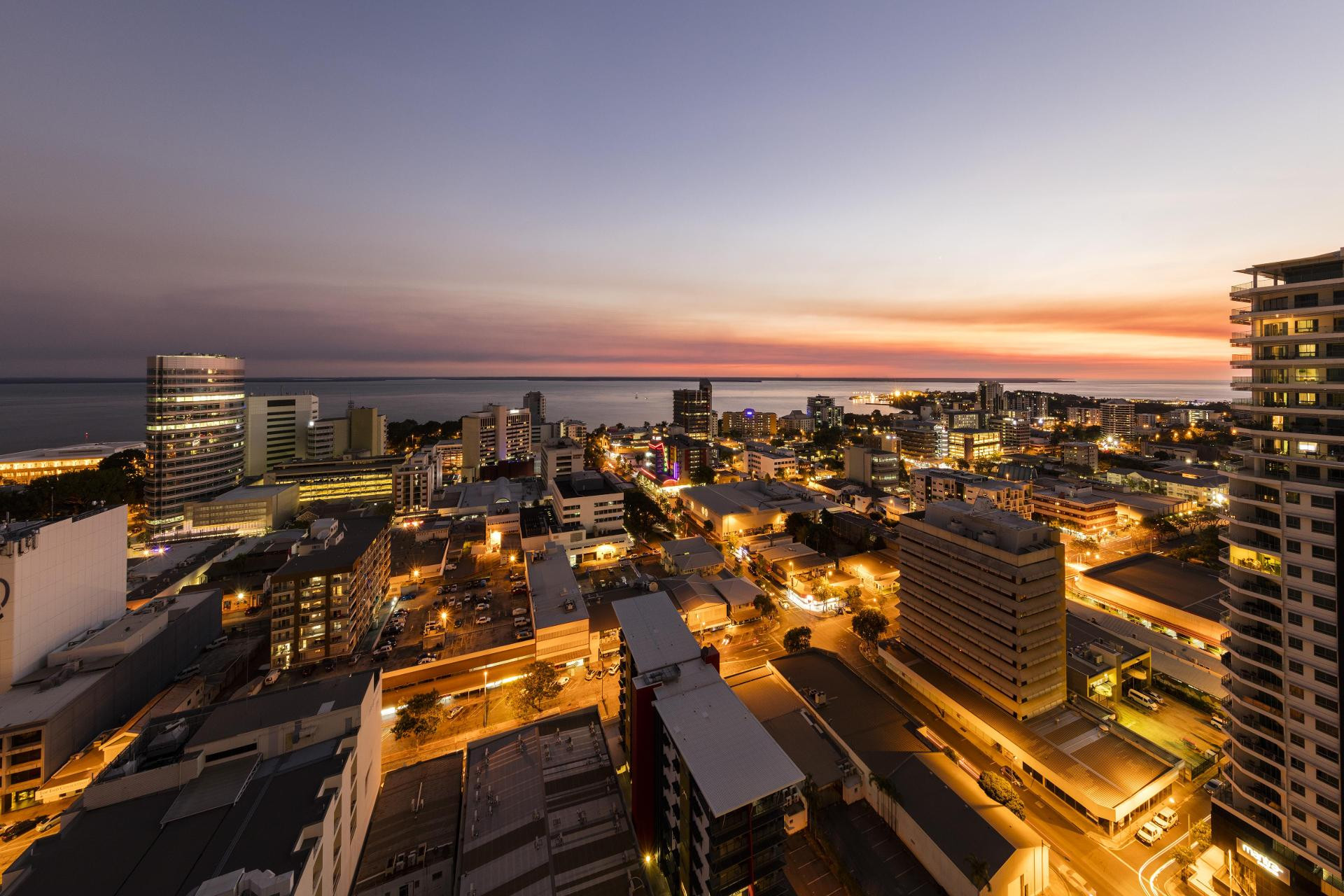 Vista Exterior Oaks Darwin Elan Hotel