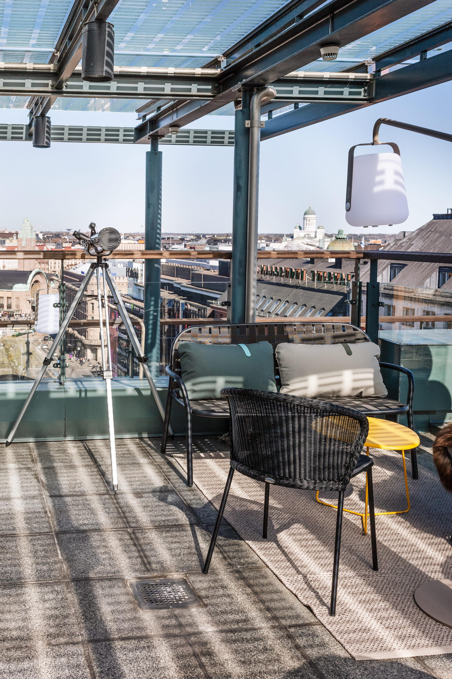 Bar/Salón Scandic Simonkenttä