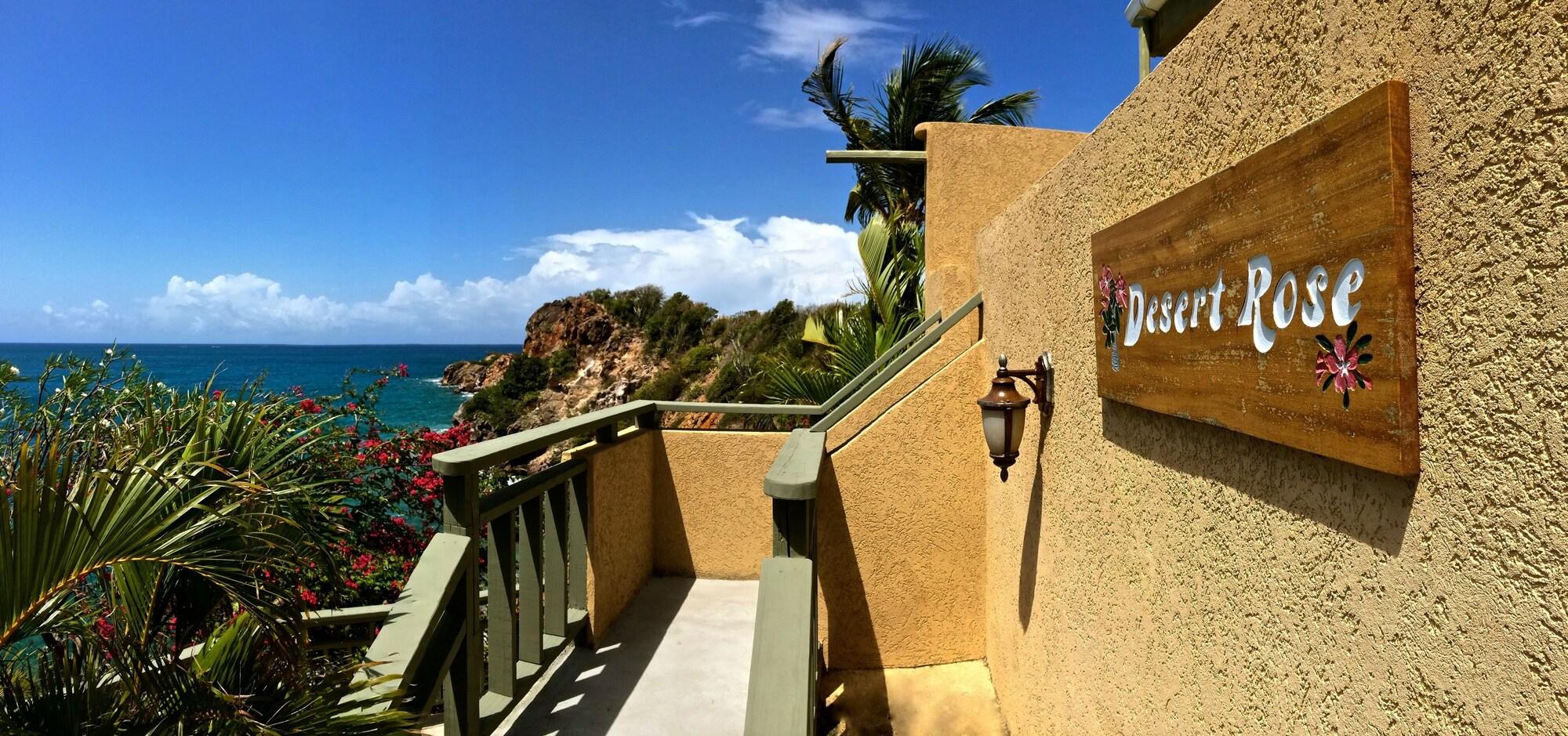 Vista Exterior Lindbergh Bay Hotel and Villas