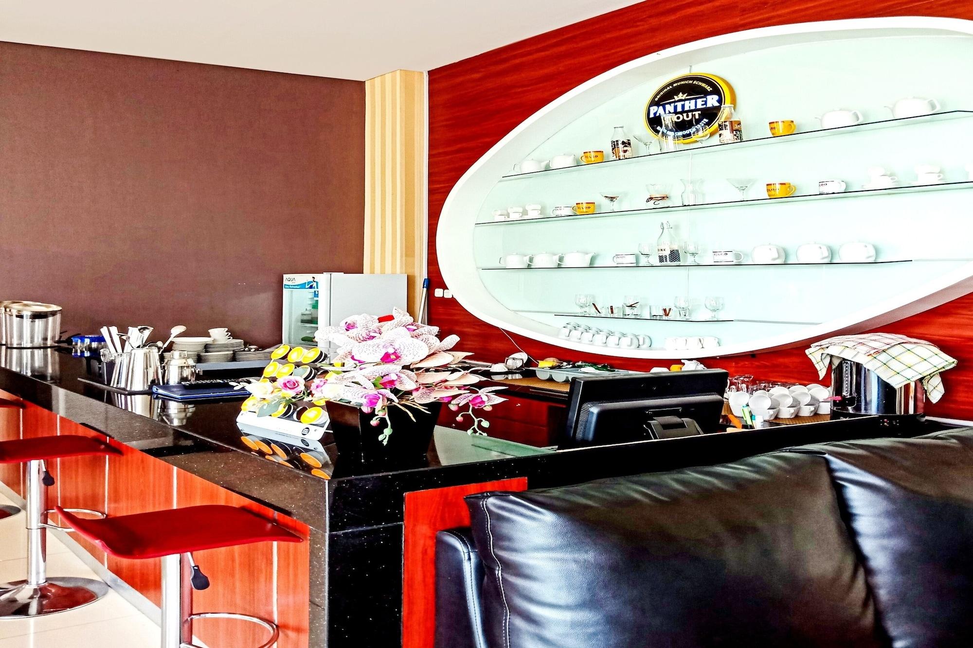 Restaurant Collection O Hotel Igloo