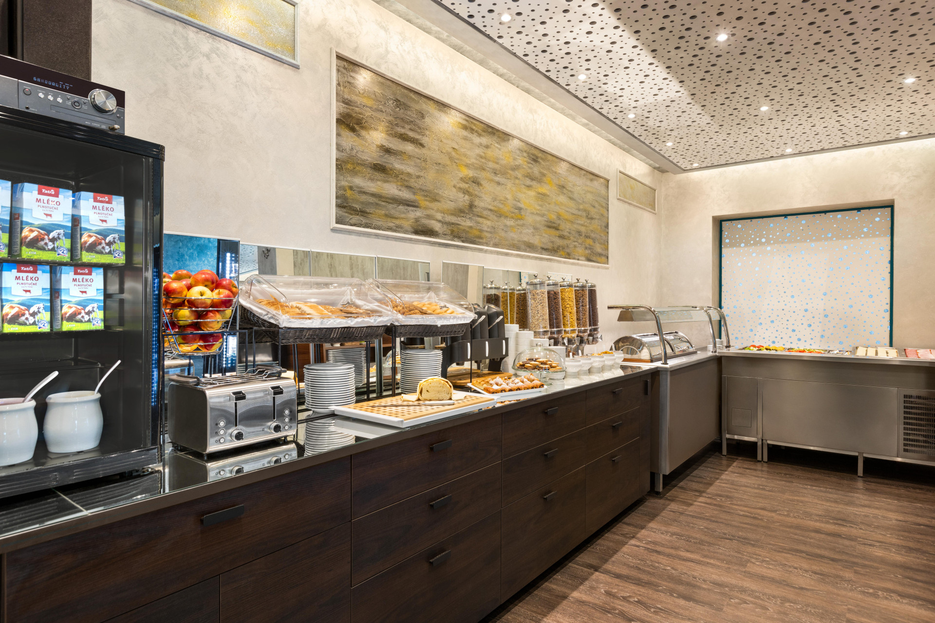 Restaurant Amedia Express Prag, Trademark Collection by Wyndham