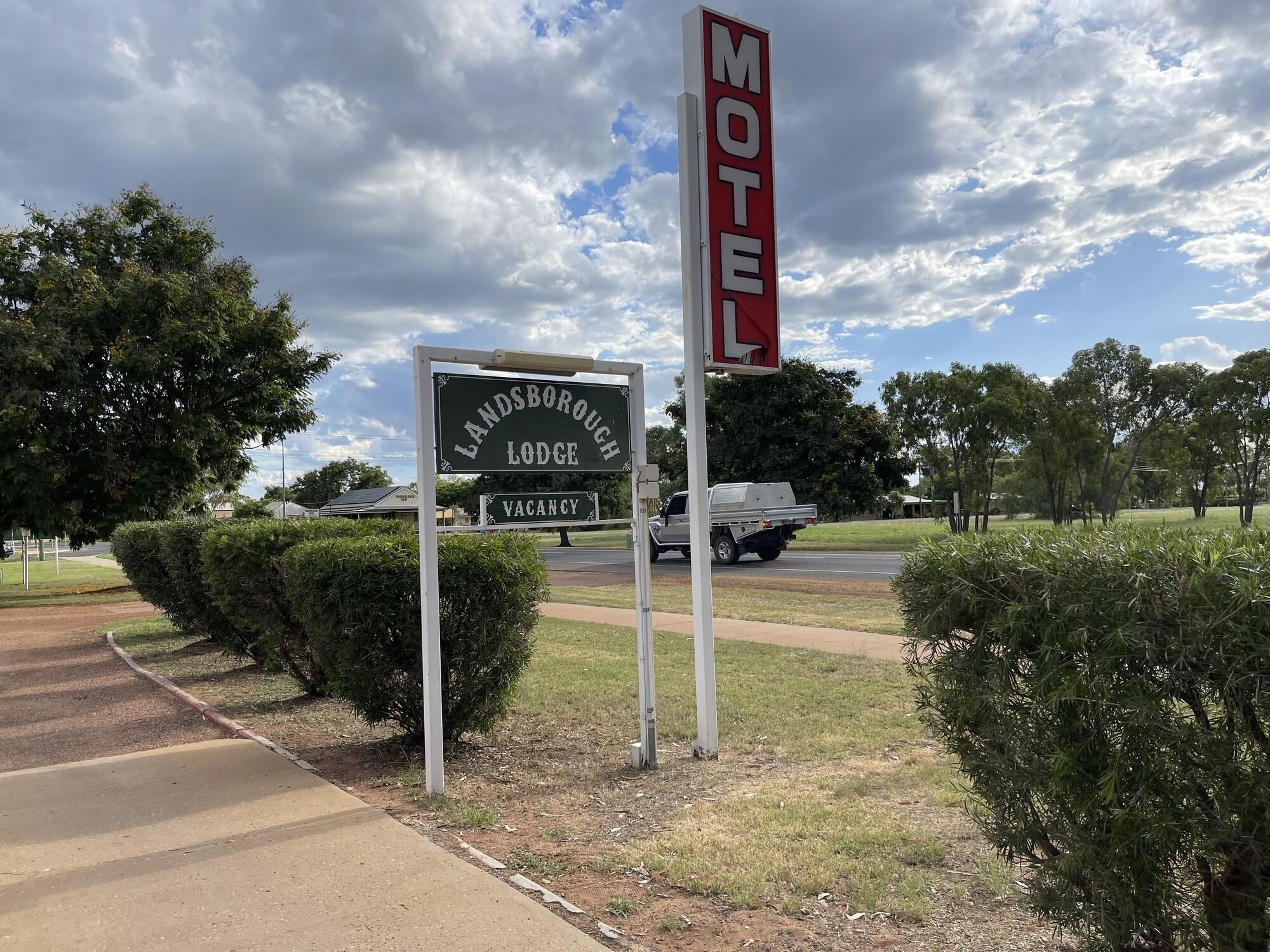 Varios Landsborough Lodge Motel