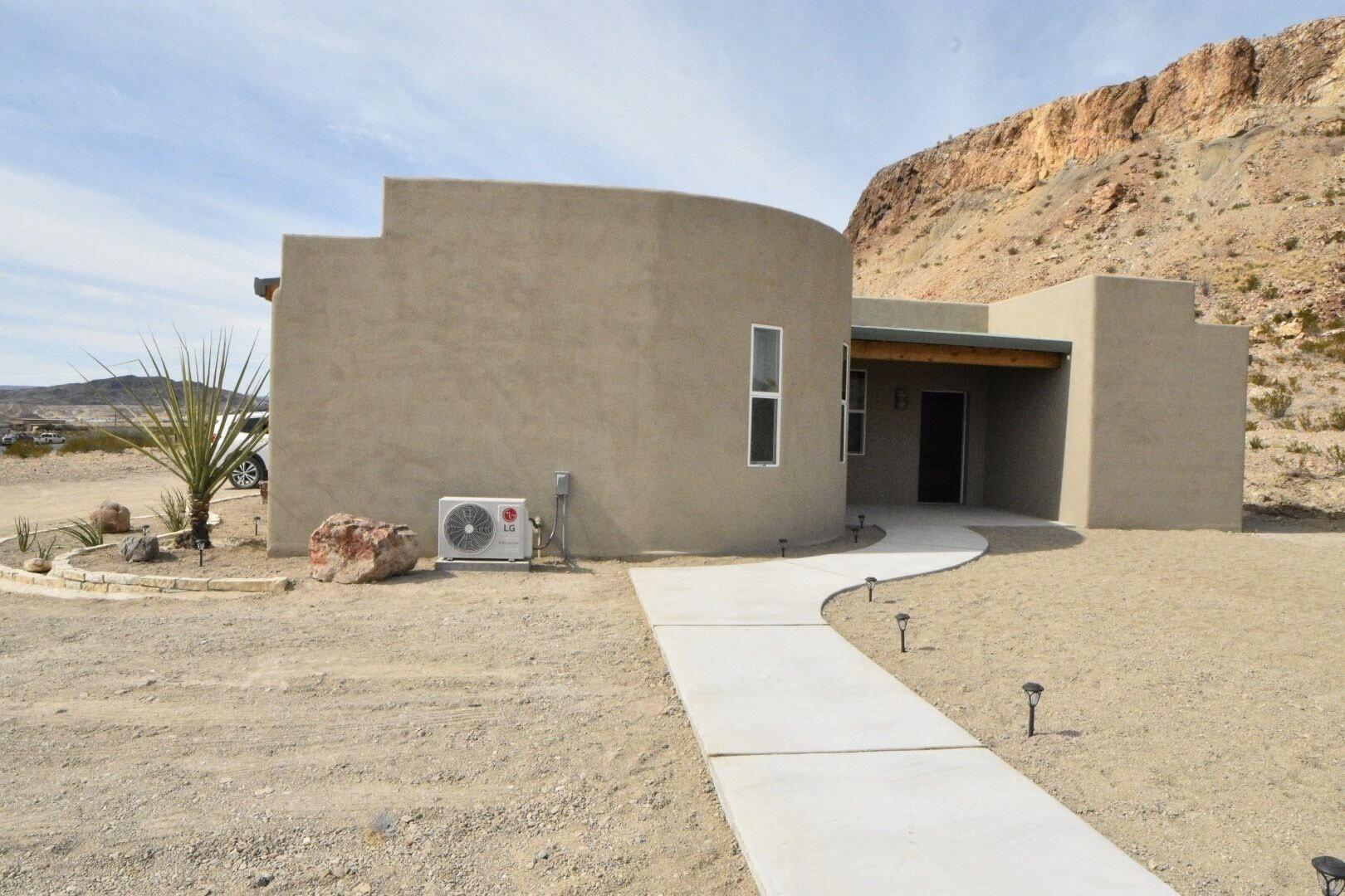 Vista Exterior Paisano Village RV Park & Inn