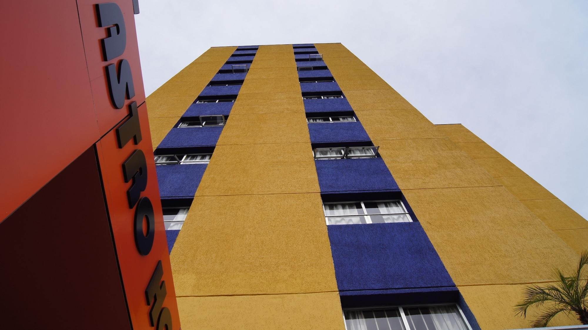 Vista Exterior Astro Hotel