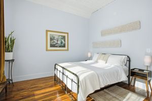 Renta temporal - Cozy 2BR Loft in Downtown Charleston, IL