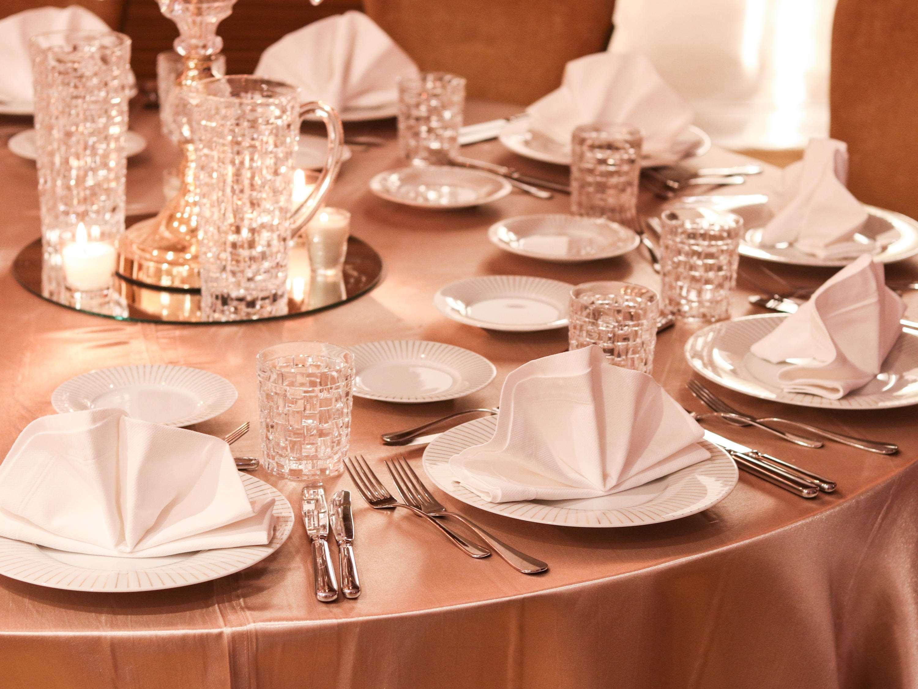 Vista Exterior Mövenpick Hotel du Lac Tunis