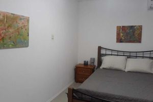 Alquiler Vacacional - (POS) New Town charm steps away from carnival center, dining, club,  the Savanah