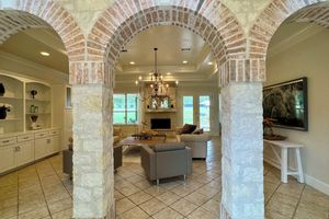 Alquiler Vacacional - Amazing Deal - Our French Hill Country Estate on over 3 acres with private pool.