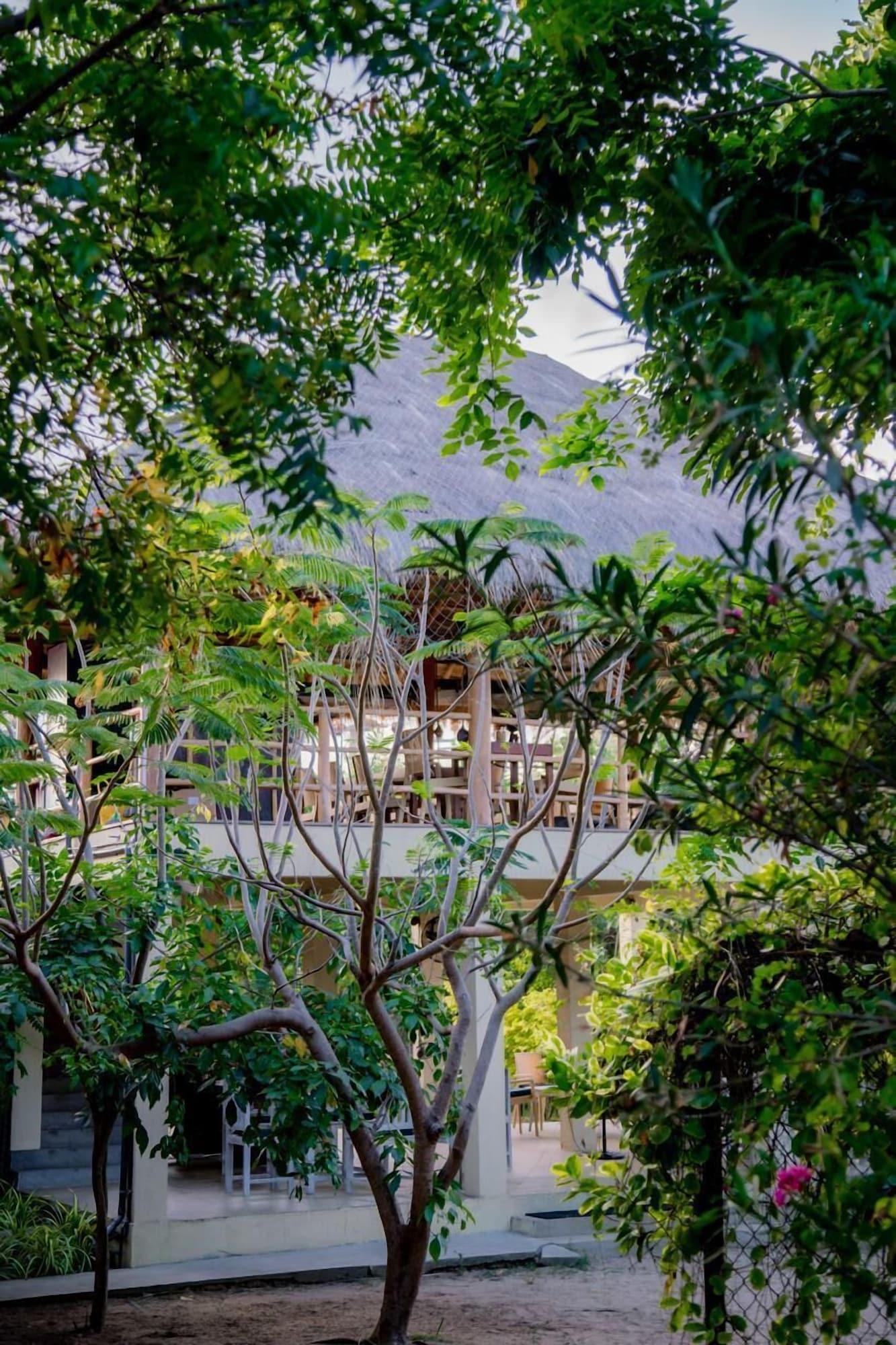 Vista Exterior Nikara Beach Villas ArugamBay