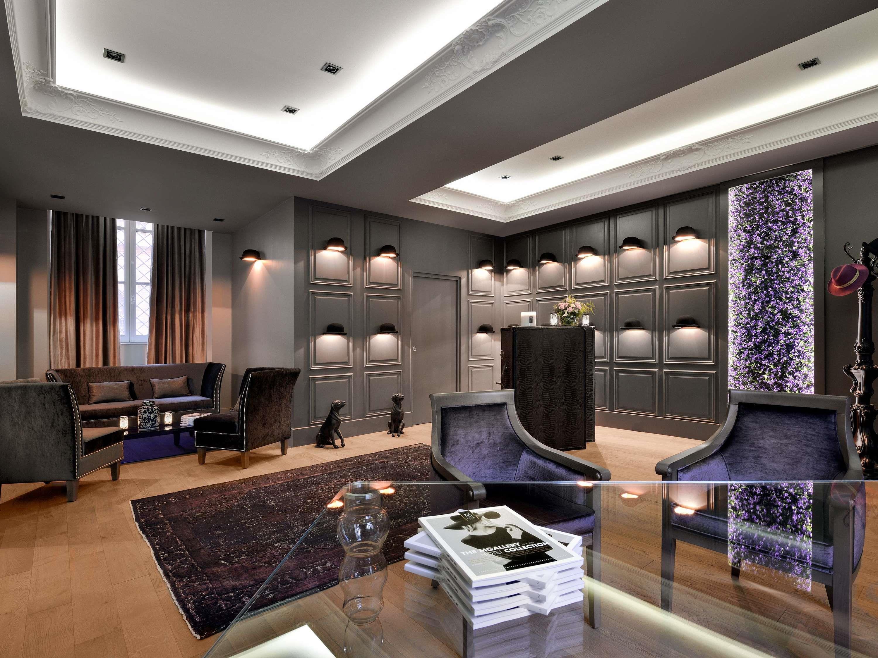 Vista Lobby La Cour des Consuls Hotel & Spa Toulouse - MGallery Collection
