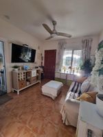 Alquiler Vacacional - Casa Cozy: Fantastic Villa with Heated Pool, WiFi, A/C, TV, BBQ & EV charging