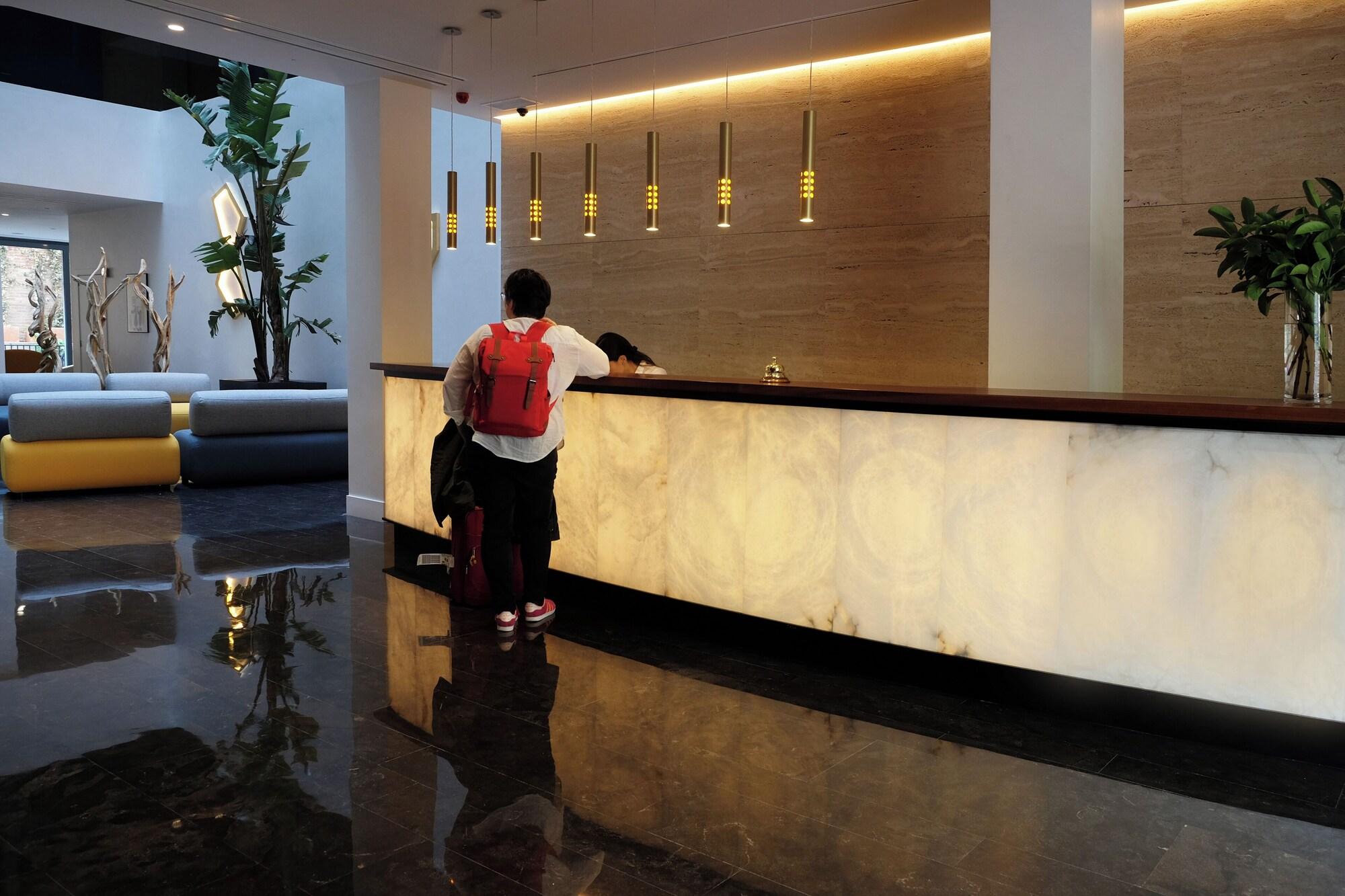 Vista Lobby Hotel Chi