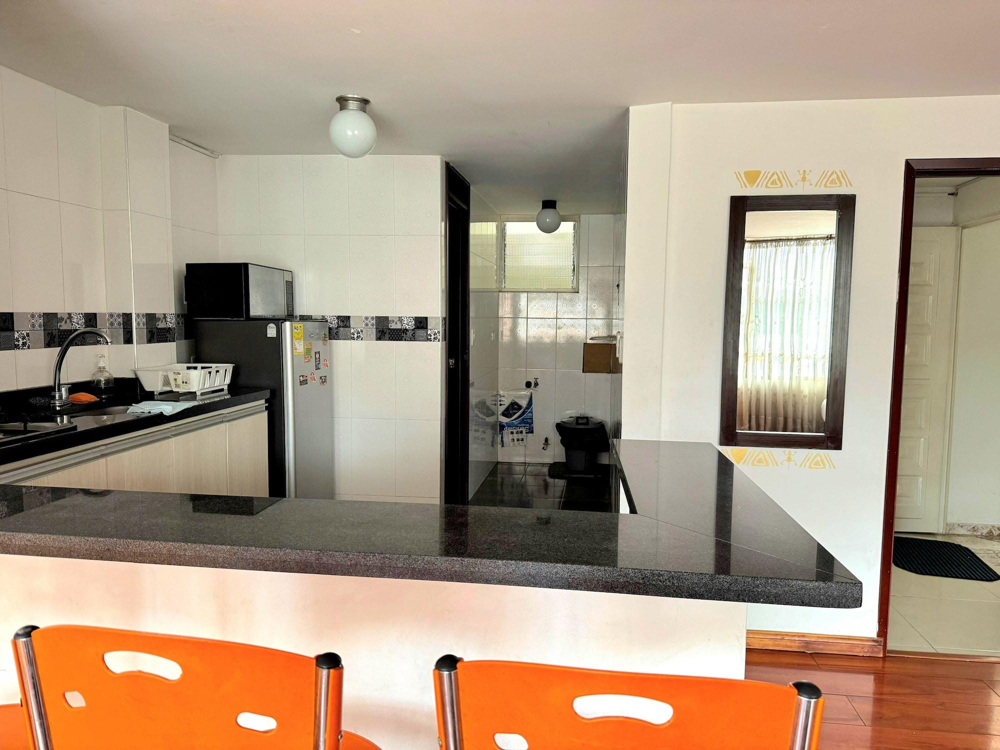 Set de Habitación Aparta Hotel Oporto 83