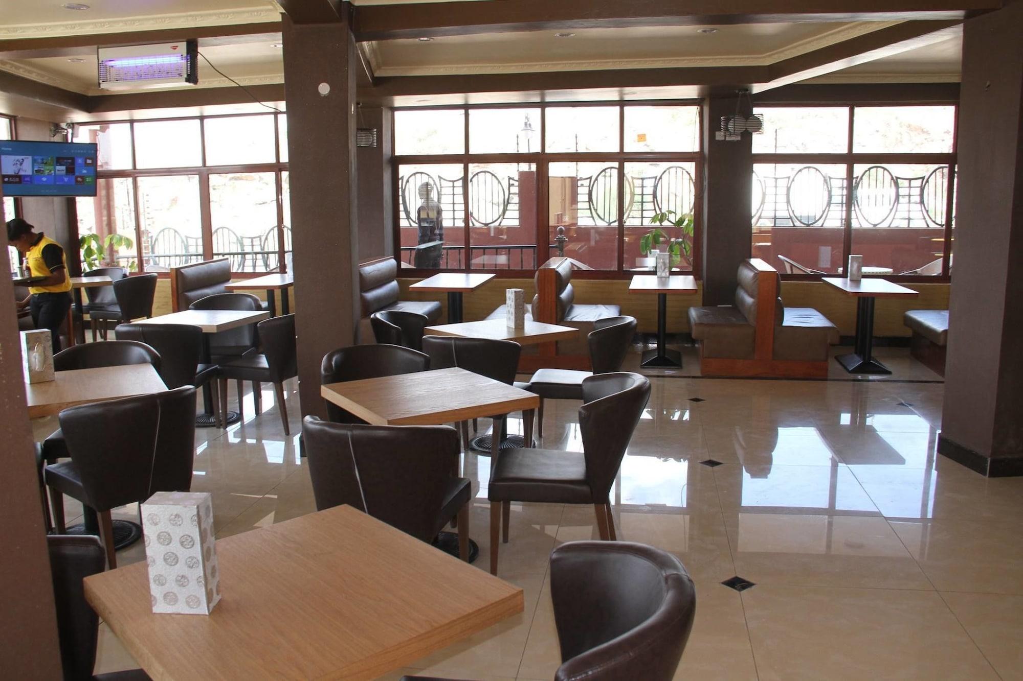Restaurant TrippleO's Hotel