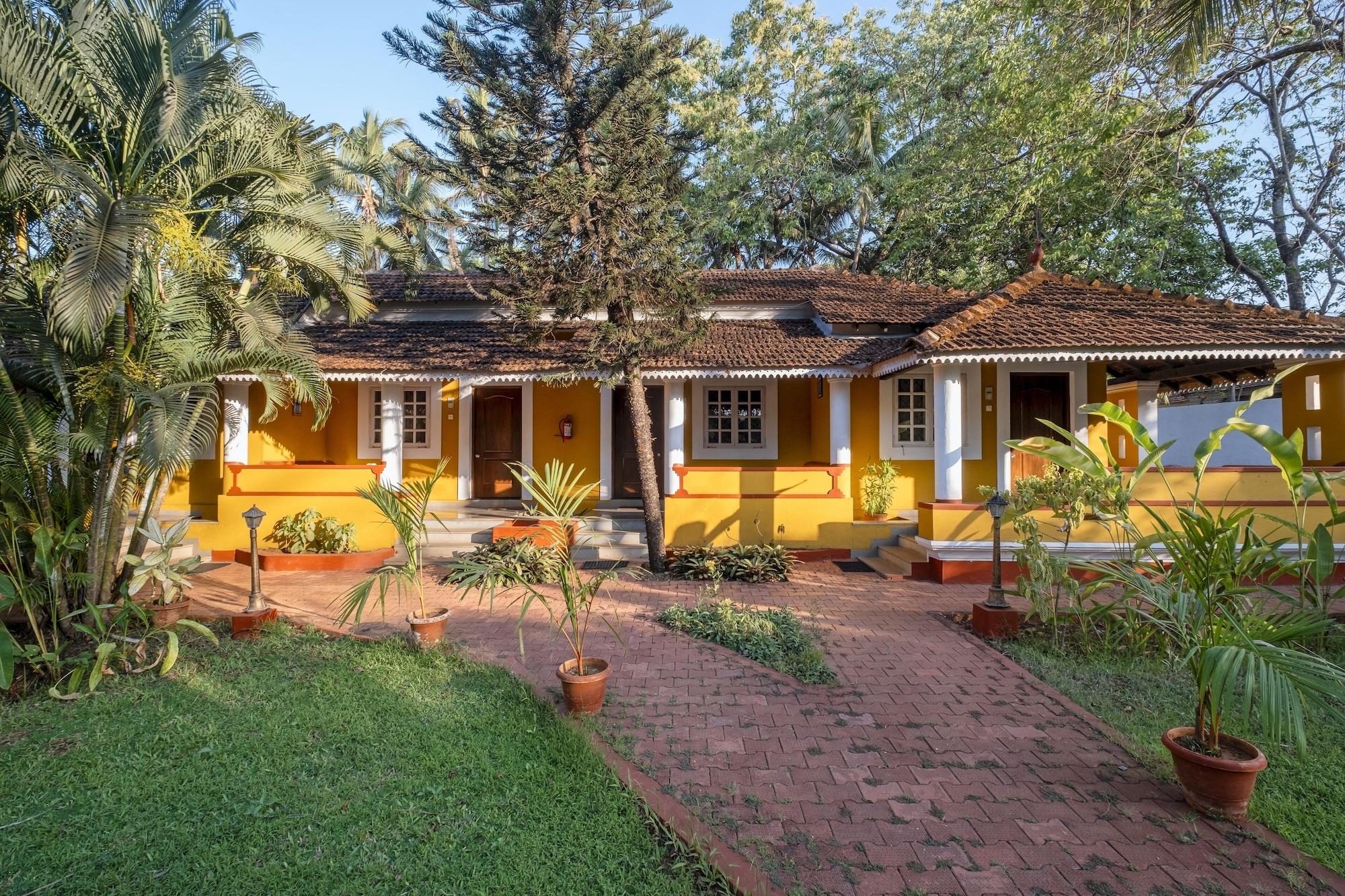 Vista Exterior Granpa's Inn Hotel Bougainvillea