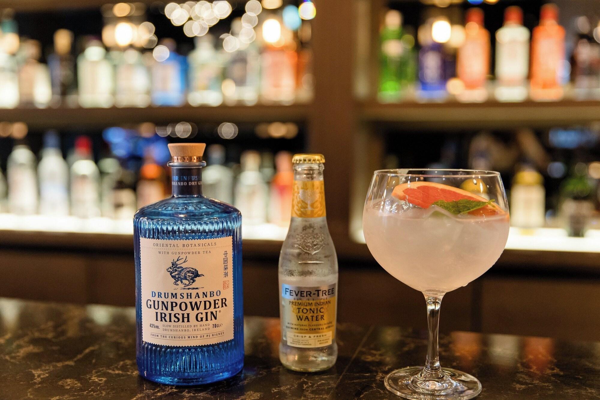 Bar/Salón Motel One Dublin