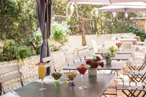 Alojamiento - Hotel Villa Rosa